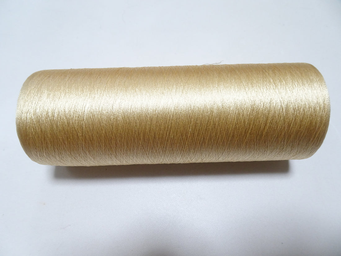 Japanese Vintage Silk Thread & Woodn Spool Embroidery 18710