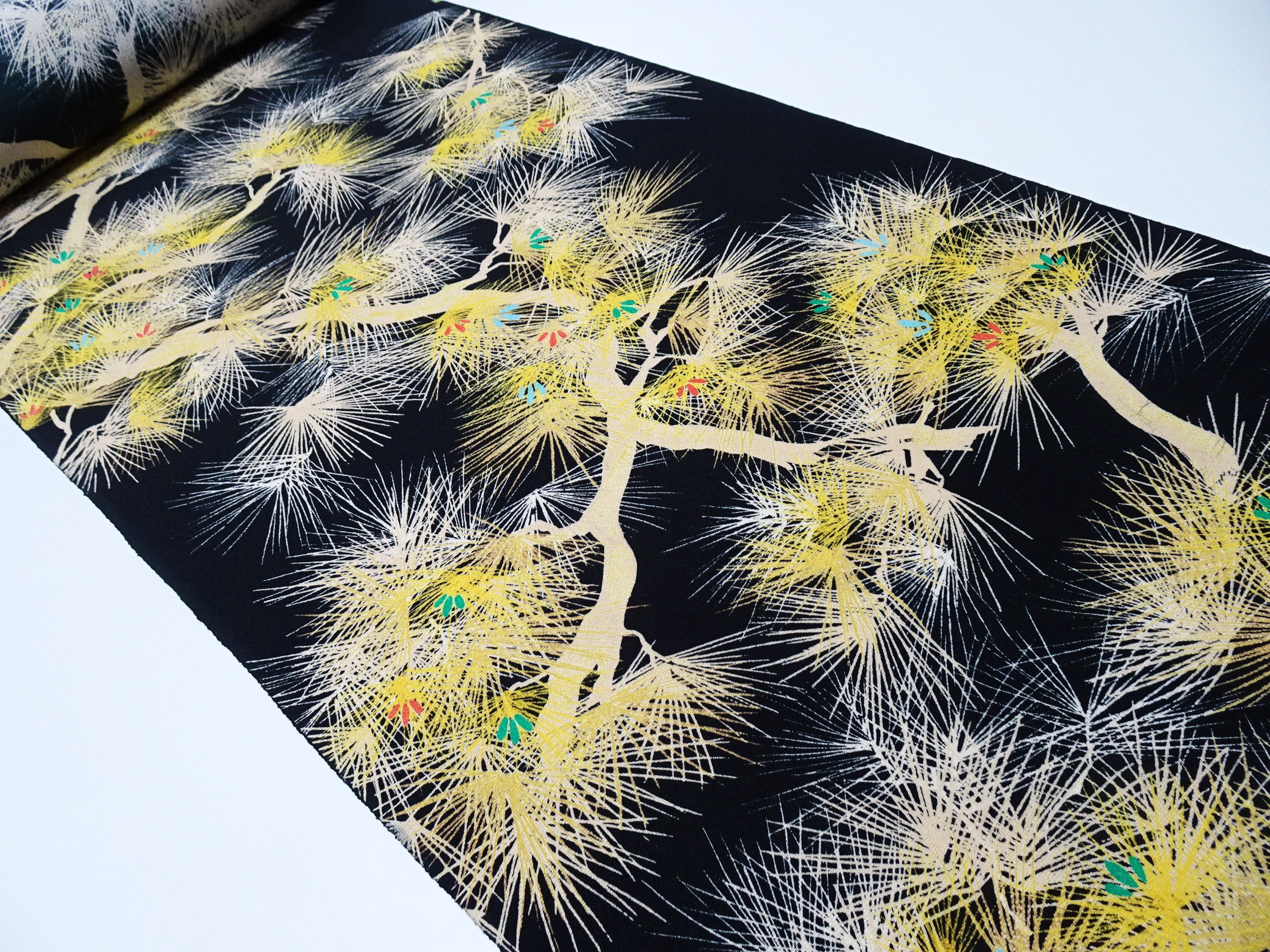 Rare Antique Tango Chirimen Kimono Fabric – Pine Motif on Black Taisho–Early Showa Era | Exceptionally Soft Silk Komon Bolt 14278