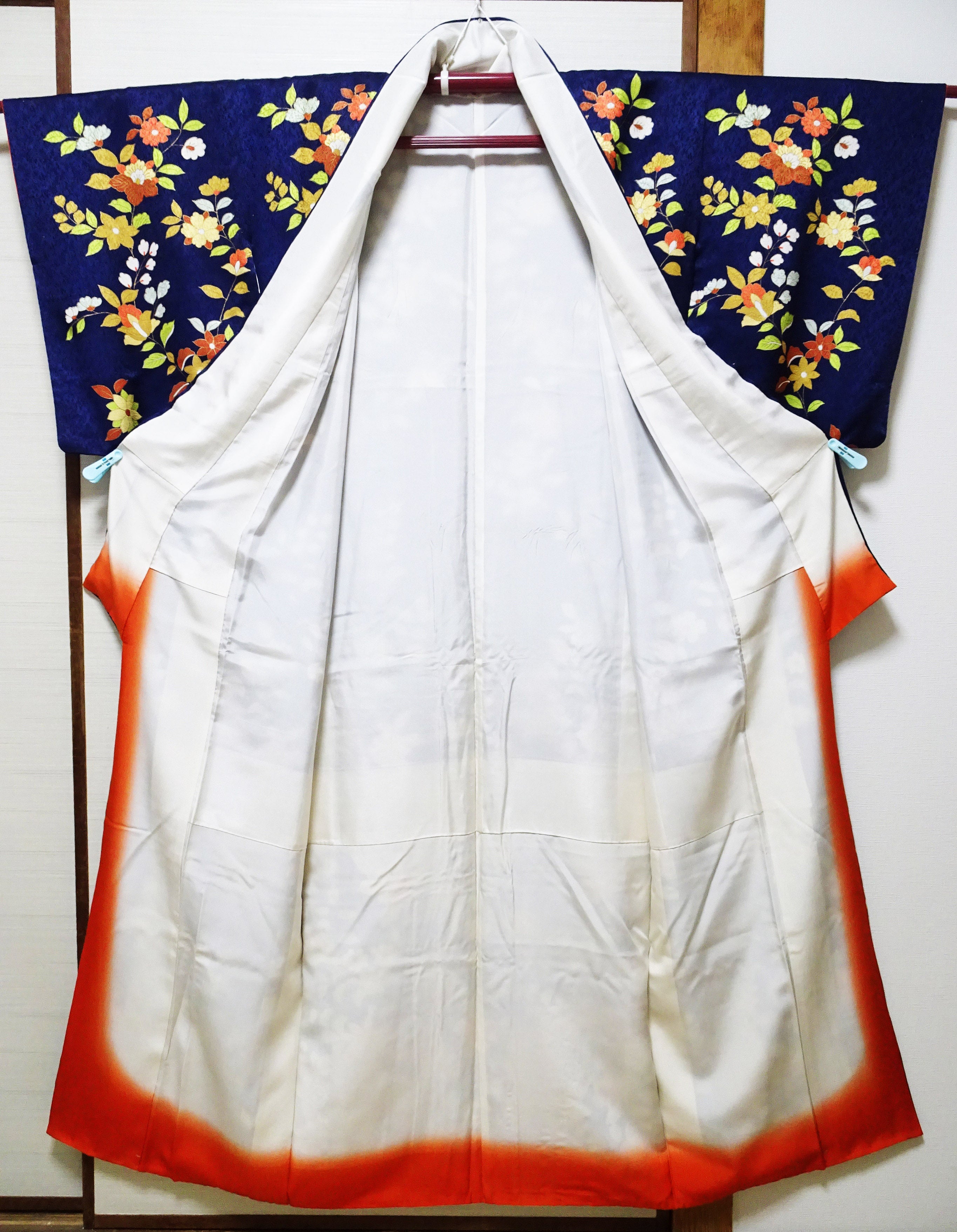 Japanese Kimono Silk Homongi Luxurious Floral Pattern 18100