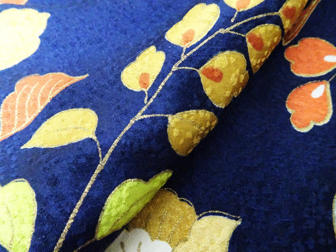 Japanese Kimono Silk Homongi Luxurious Floral Pattern 18100
