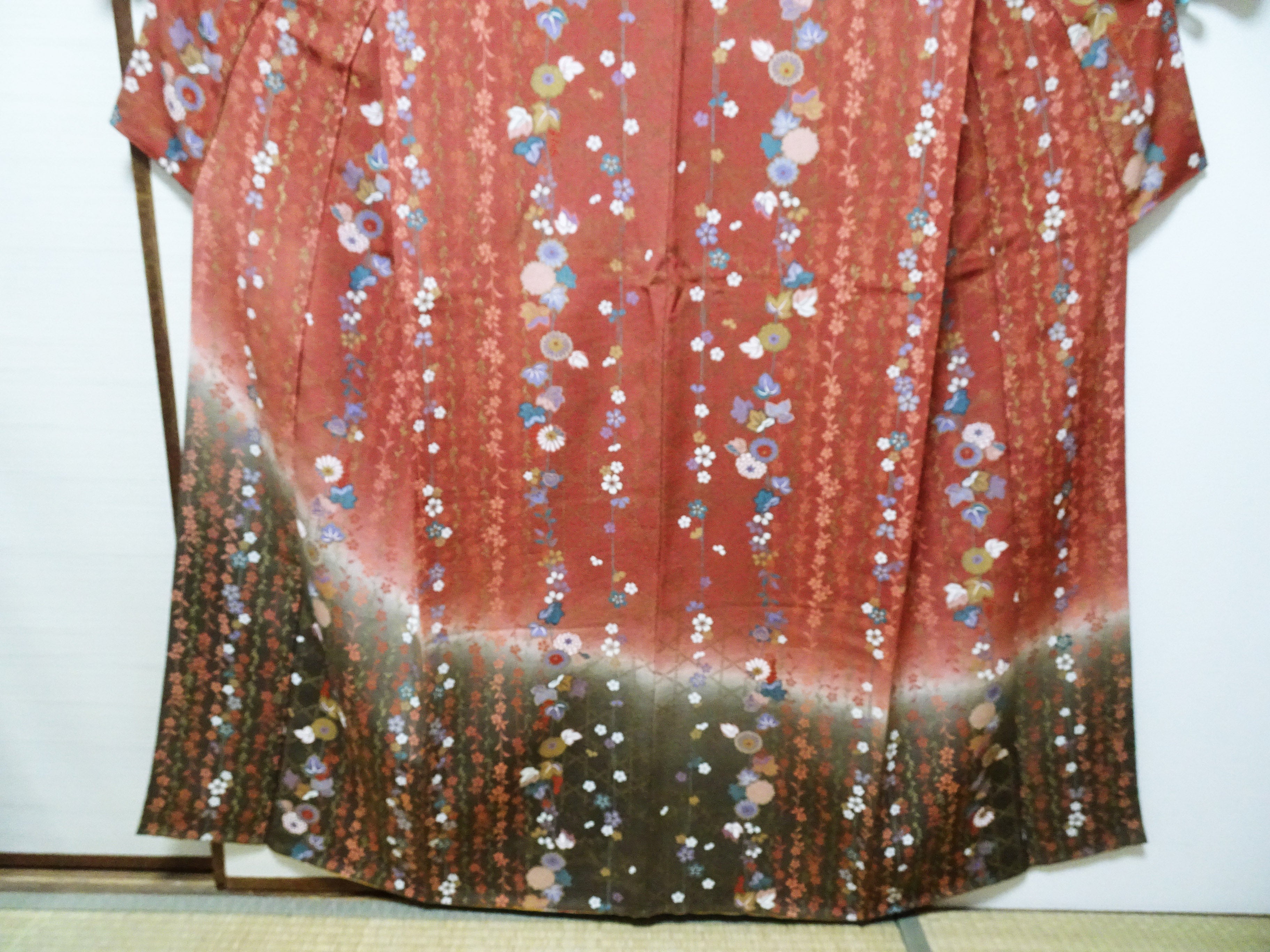 Japanese Kimono Chirimen Silk Homongi Bokashi Dyed Luxurious Floral Pattern 18101