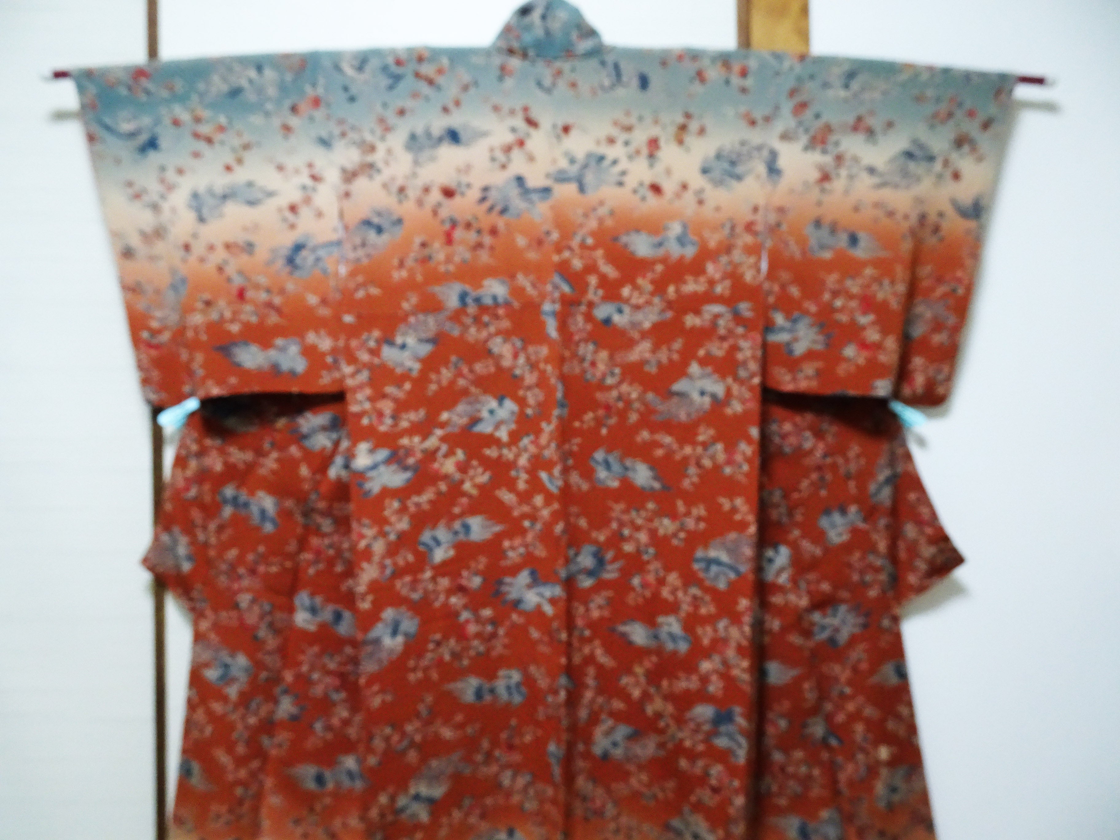 Japanese Kimono Chirimen Silk Homongi Bokashi Dyed Luxurious Floral Pattern 18102