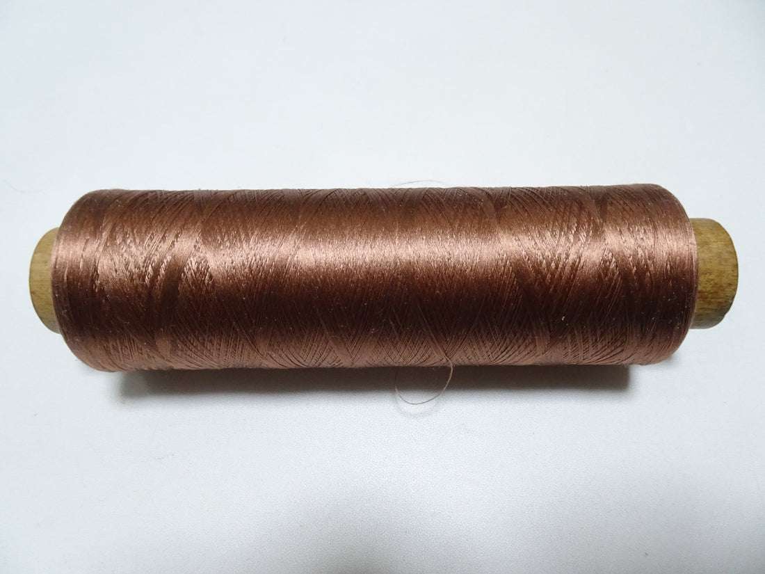 Japanese Vintage Silk Thread & Woodn Spool Embroidery 18717