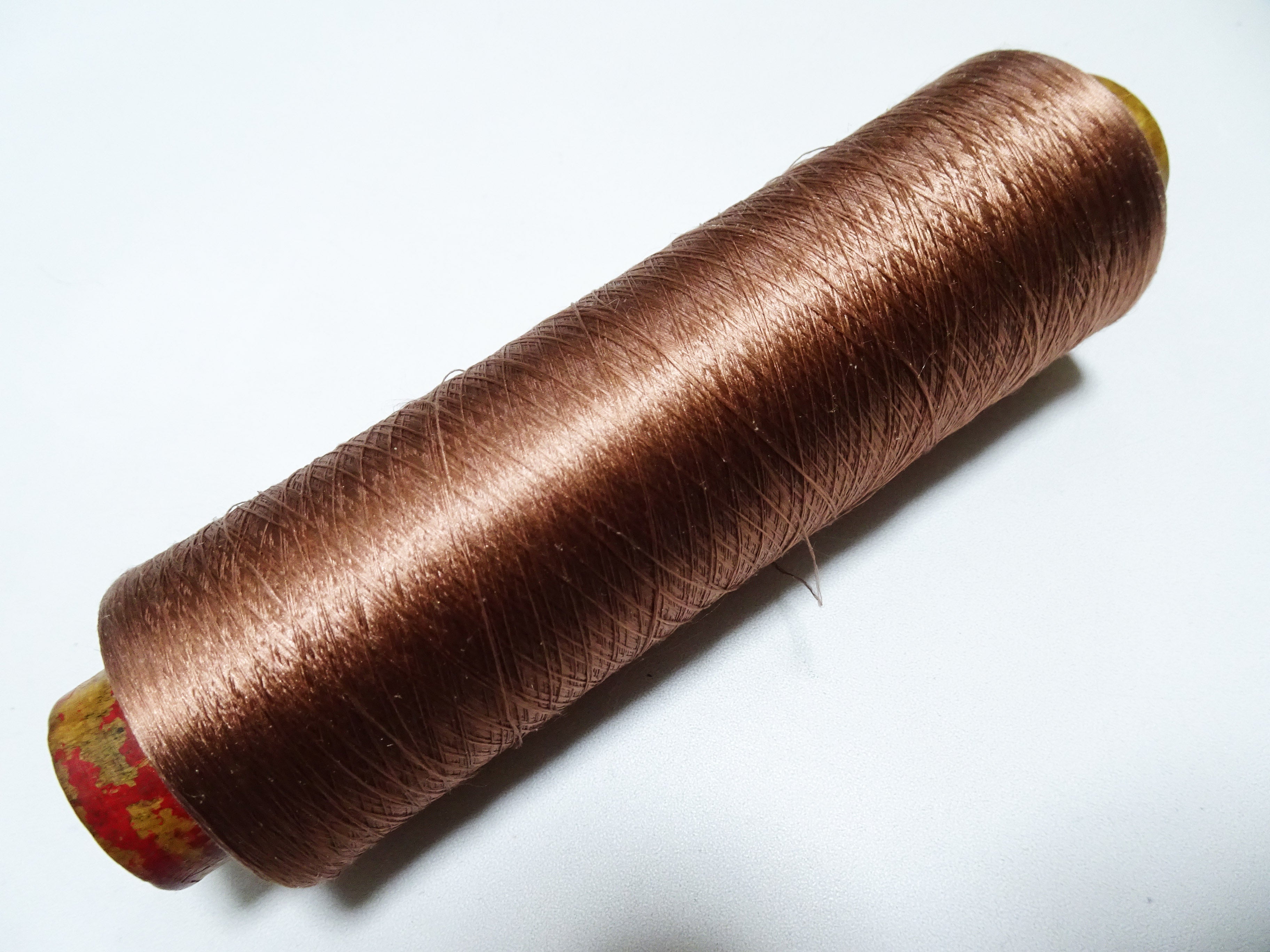 Japanese Vintage Silk Thread & Woodn Spool Embroidery 18718