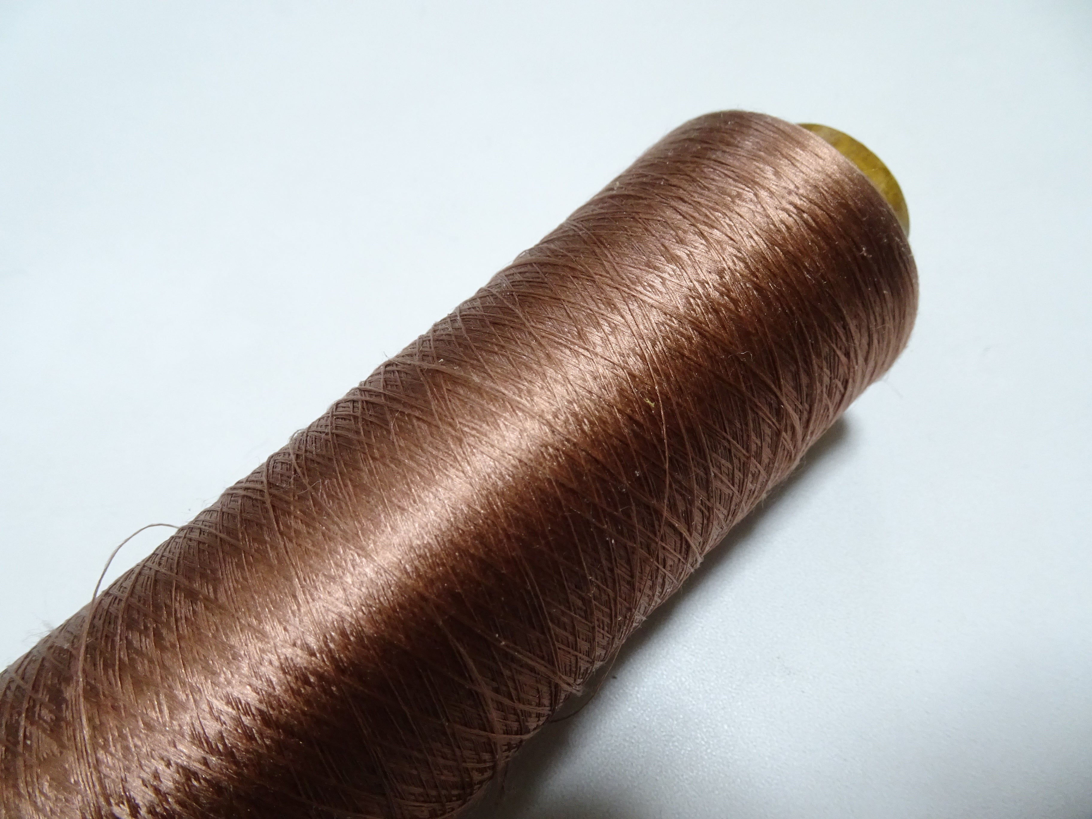 Japanese Vintage Silk Thread & Woodn Spool Embroidery 18718