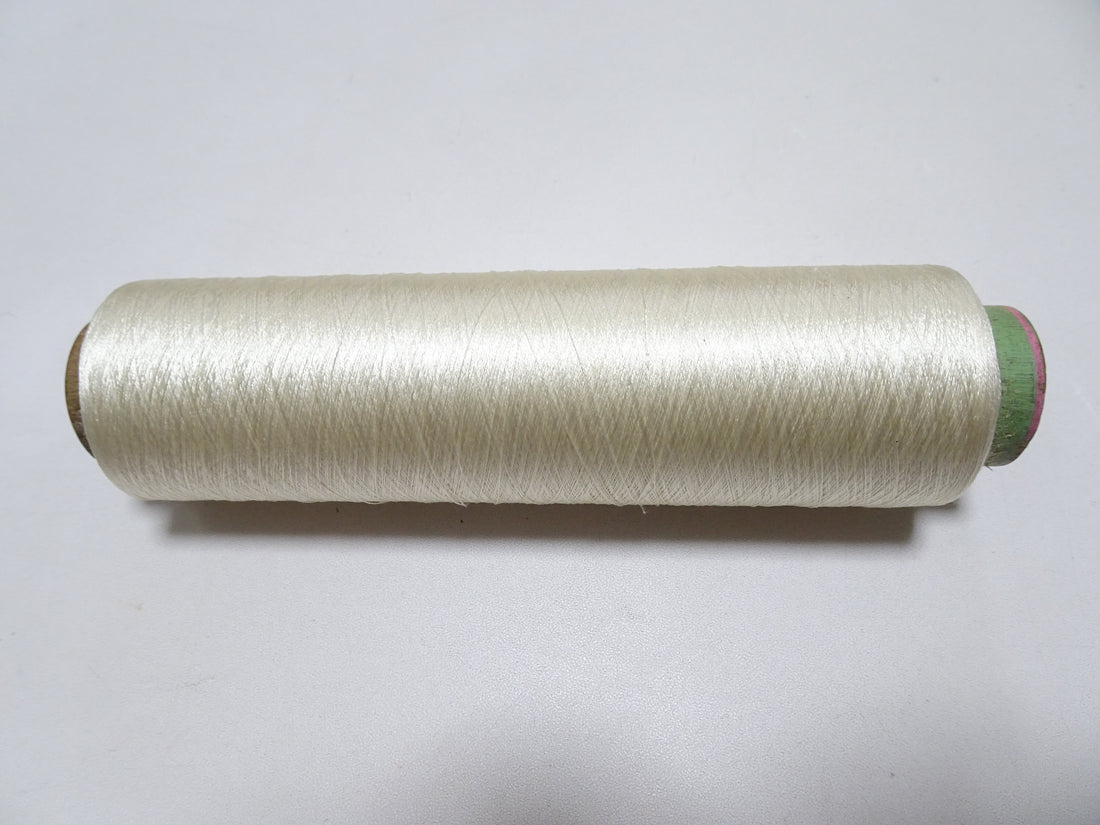 Japanese Vintage Silk Thread & Woodn Spool Embroidery 18719