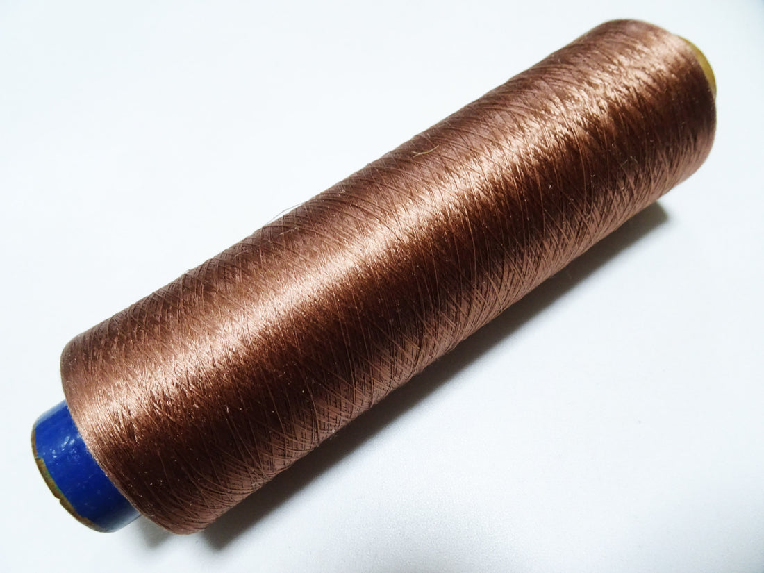 Japanese Vintage Silk Thread & Woodn Spool Embroidery 18721