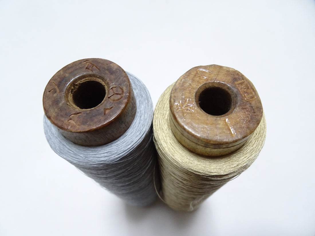 Japanese Vintage Silk Thread & Woodn Spool 2sets Embroidery 18723
