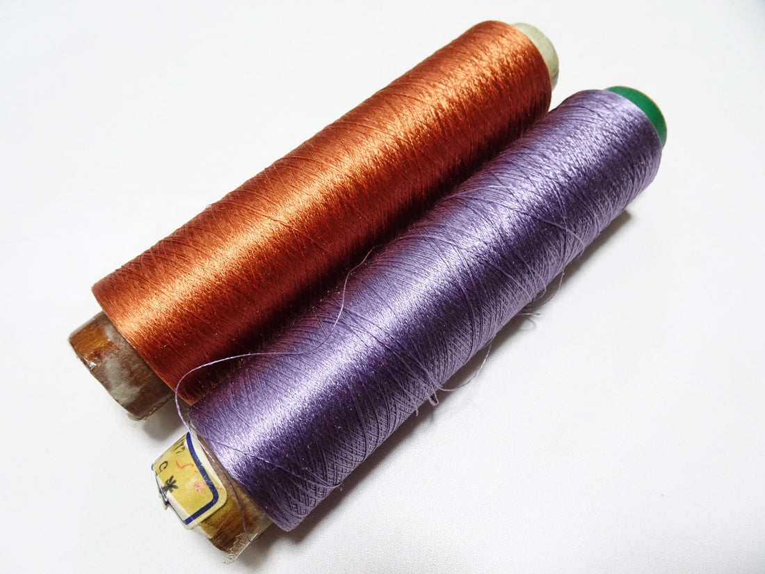 Japanese Vintage Silk Thread & Woodn Spool 2sets Embroidery 18724