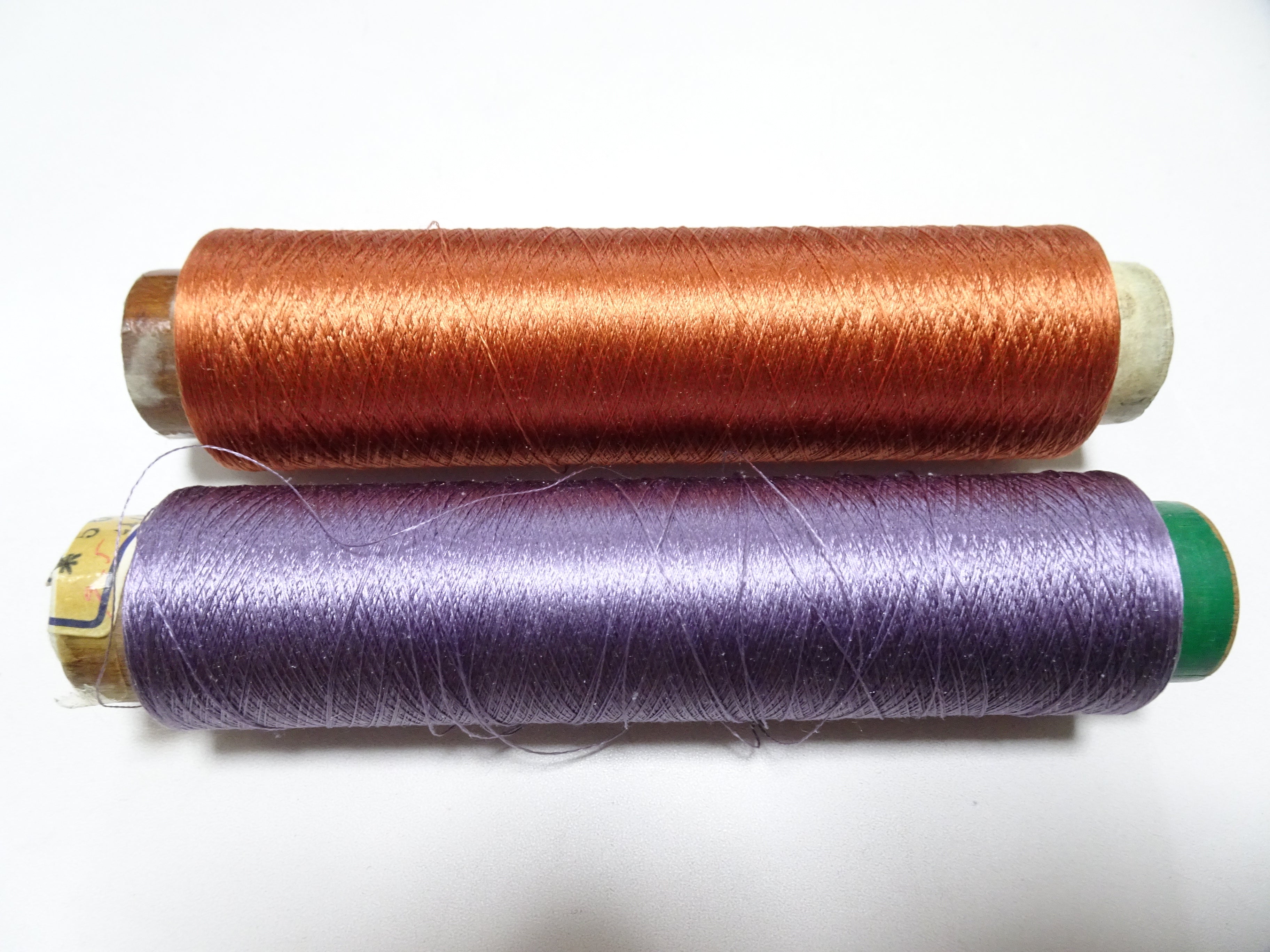 Japanese Vintage Silk Thread & Woodn Spool 2sets Embroidery 18724