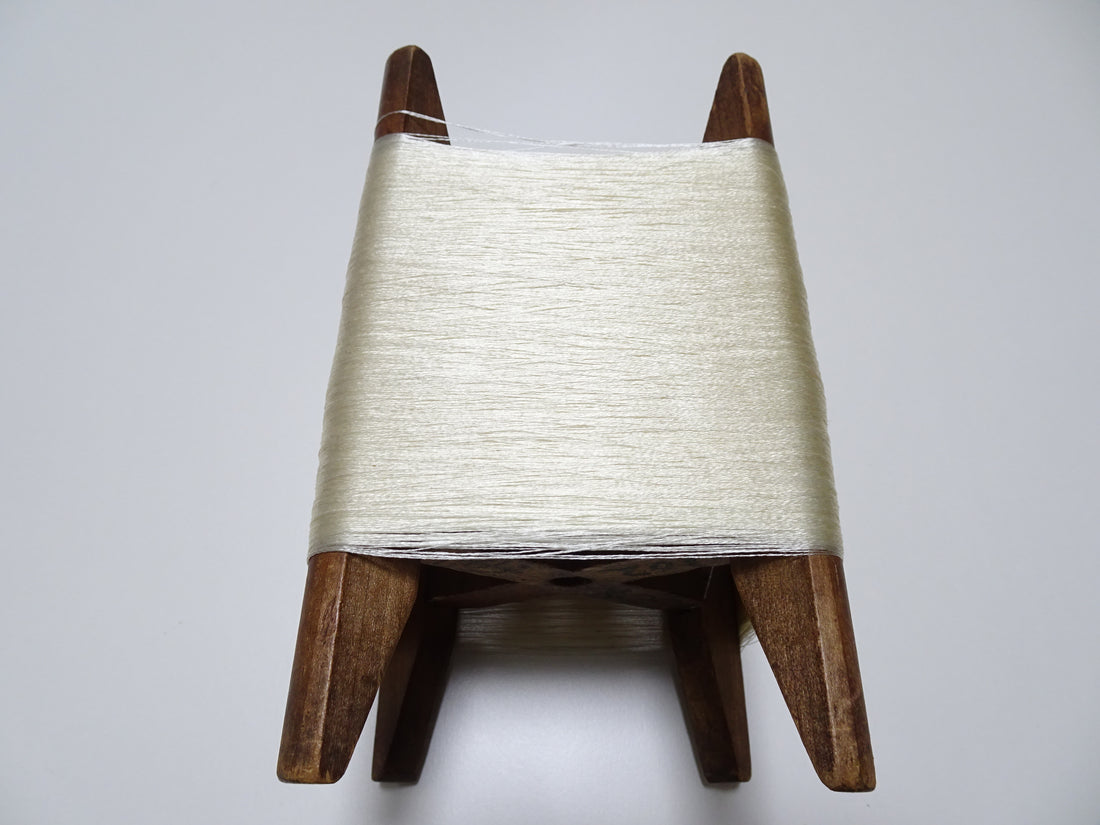 Japanese Vintage Wooden Spool & Silk Thread Embroidery 17993