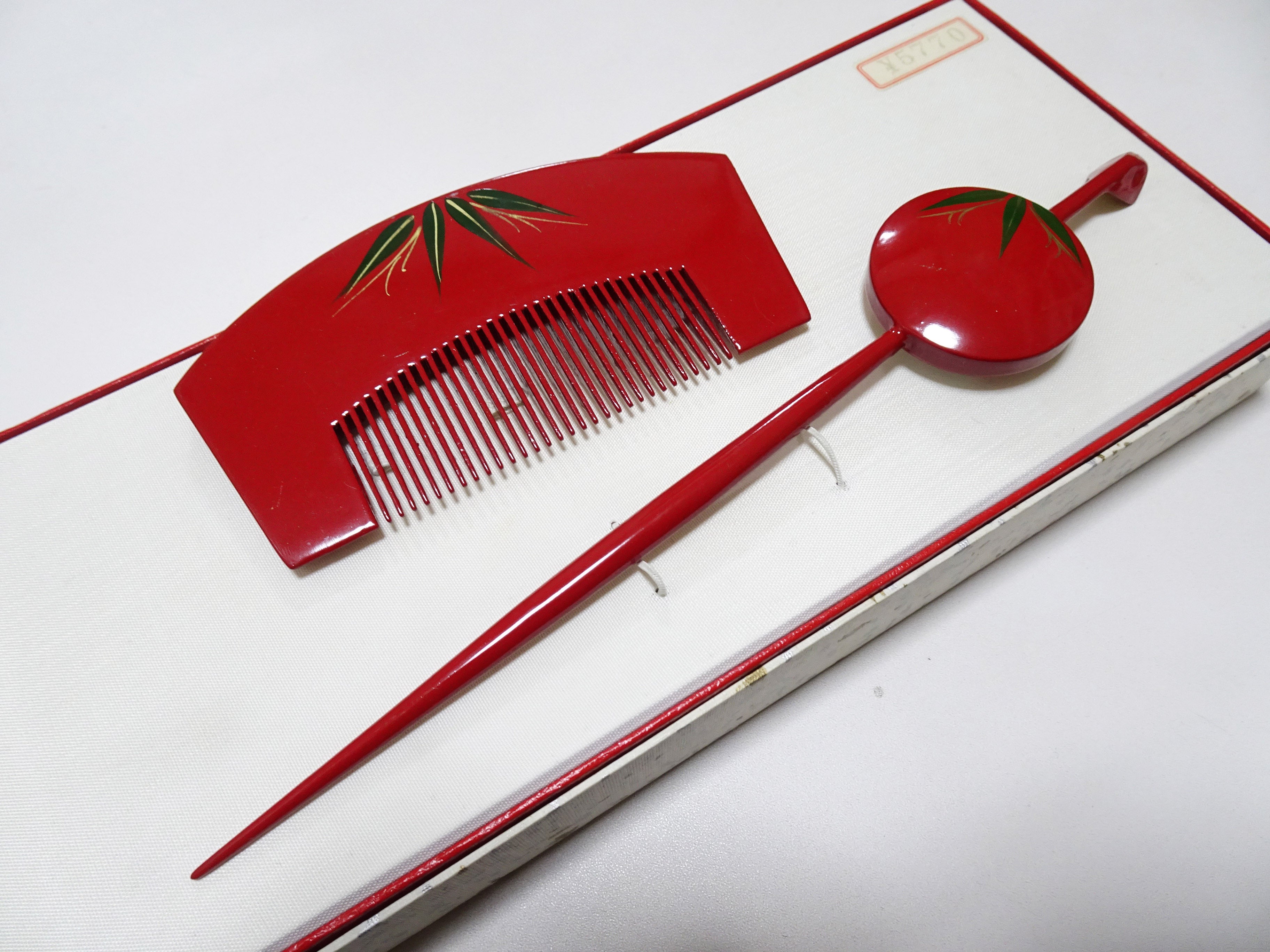 Japanese Vintage Wooden Kanzashi Sets Urushi & Makie & Raden 15135