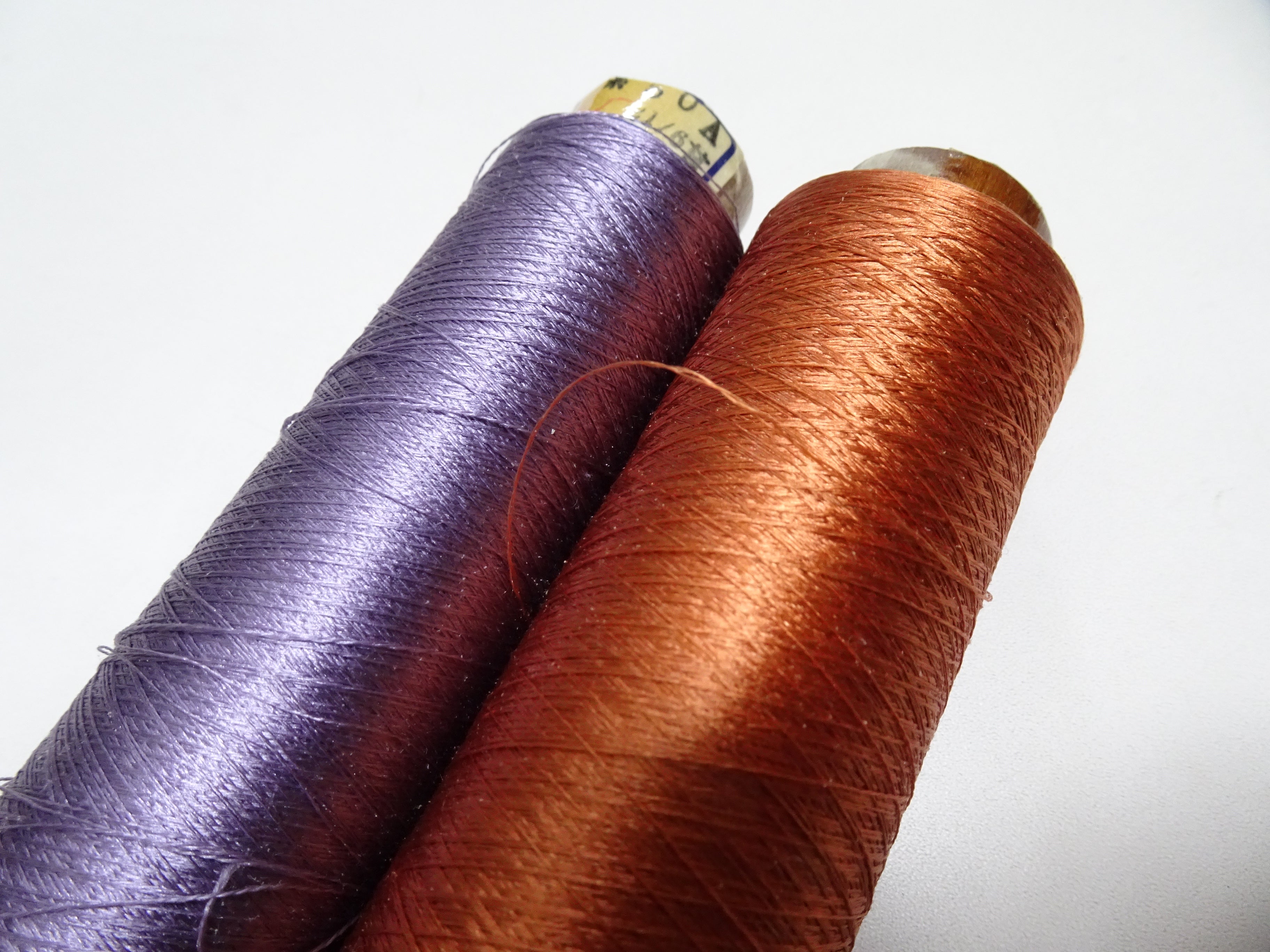 Japanese Vintage Silk Thread & Woodn Spool 2sets Embroidery 18724