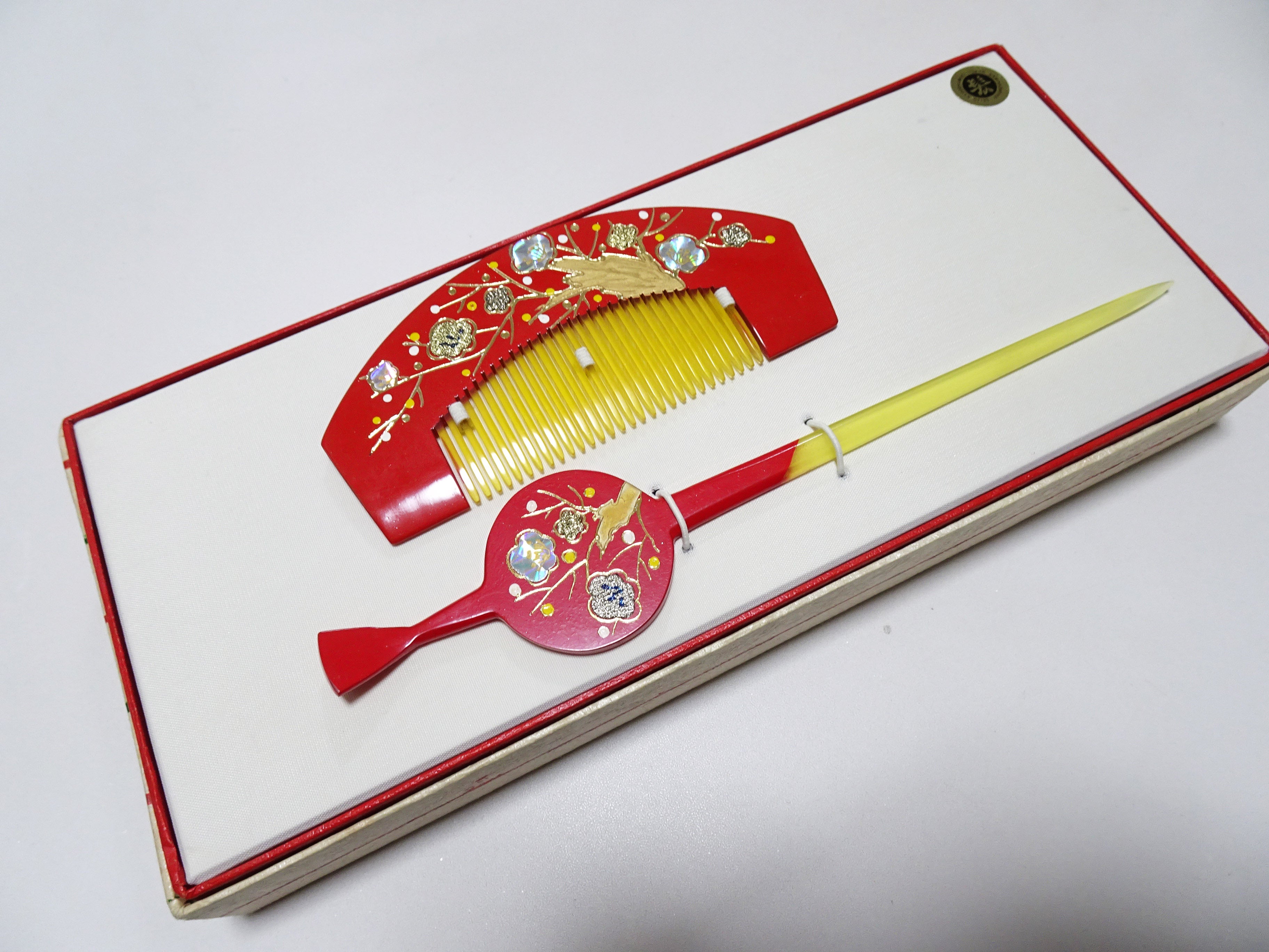 Japanese Vintage Resin Kanzashi Sets Urushi & Makie & Raden 15136