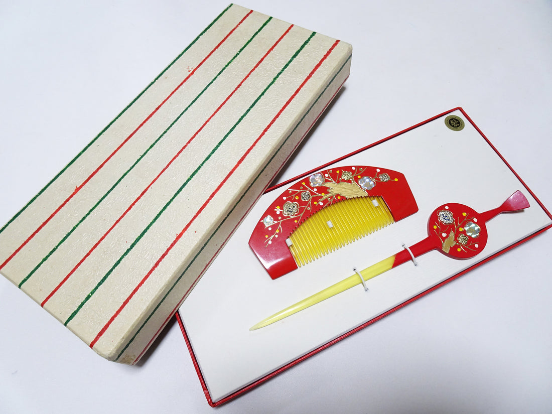 Japanese Vintage Resin Kanzashi Sets Urushi & Makie & Raden 15136