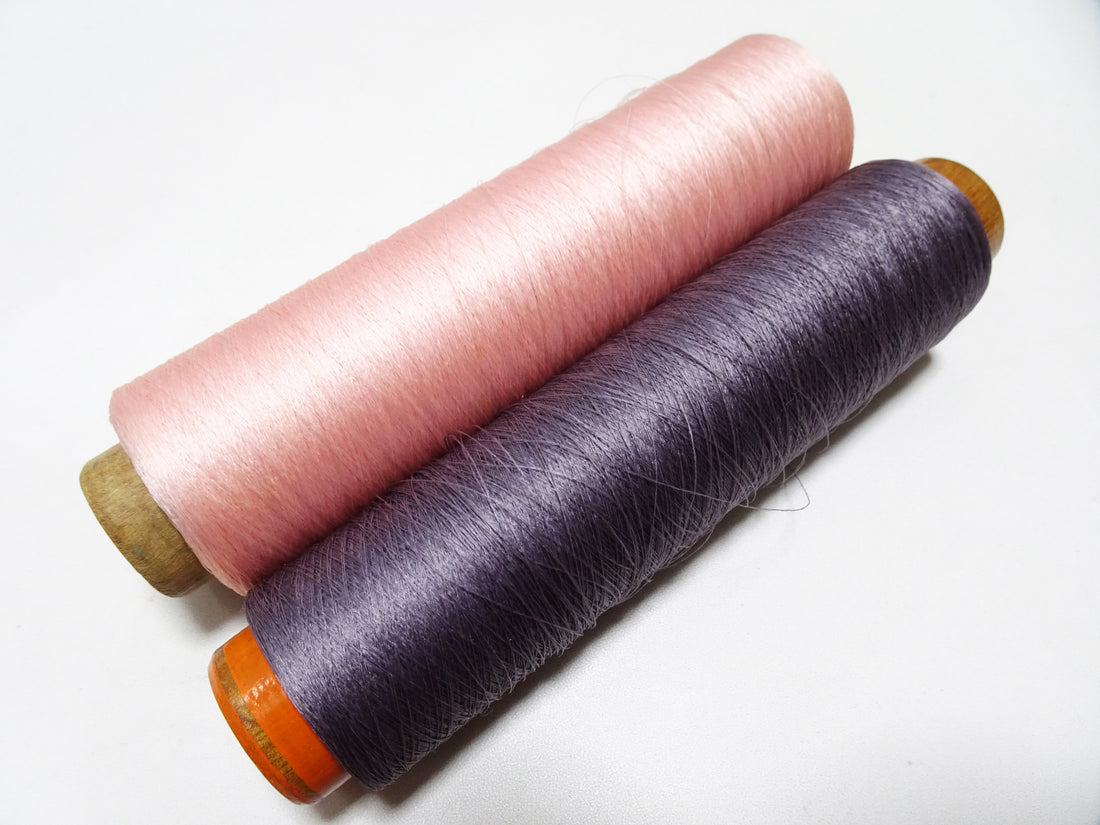 Japanese Vintage Silk Thread & Woodn Spool 2sets Embroidery 18726