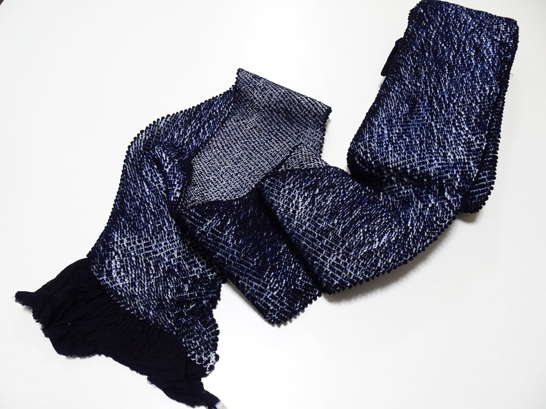 Japanese Vintage Cotton Bolt Arimatsu Narumi Shibori Indigo Dye 16013