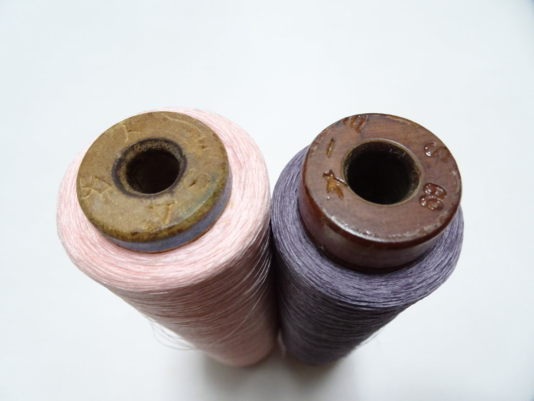 Japanese Vintage Silk Thread & Woodn Spool 2sets Embroidery 18726