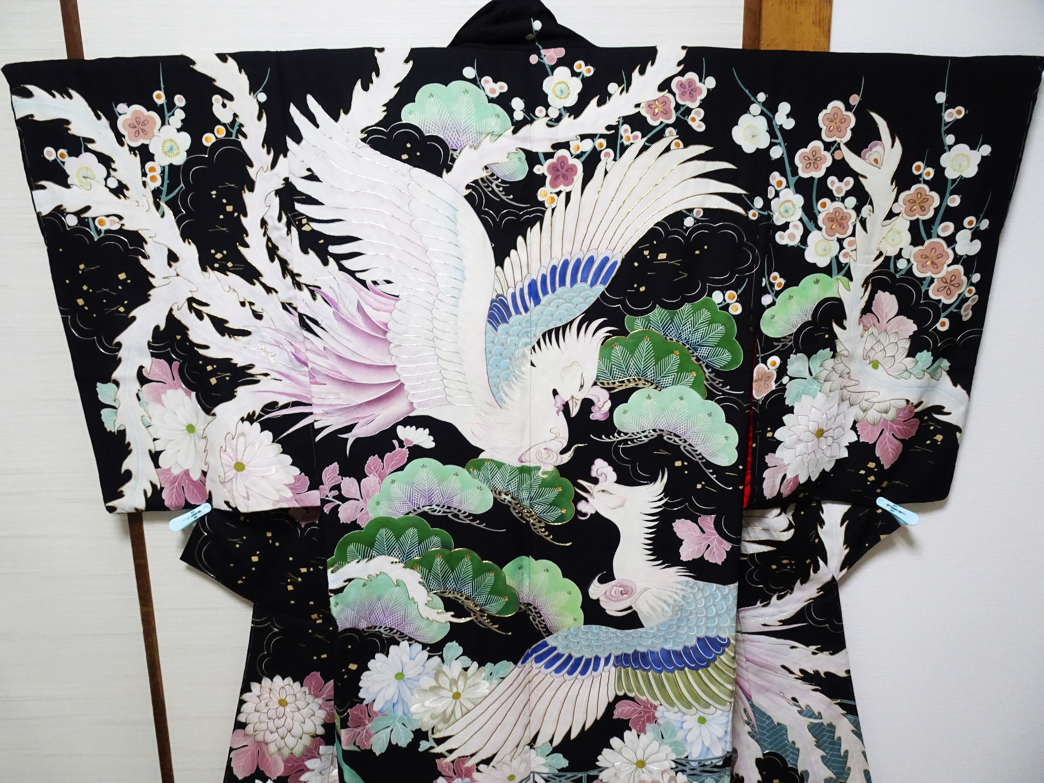 Japanese Antique Rare Taishō Uchikake with Phoenix Motifs – Yuzen Art & Gold Embroidery / Black 17524