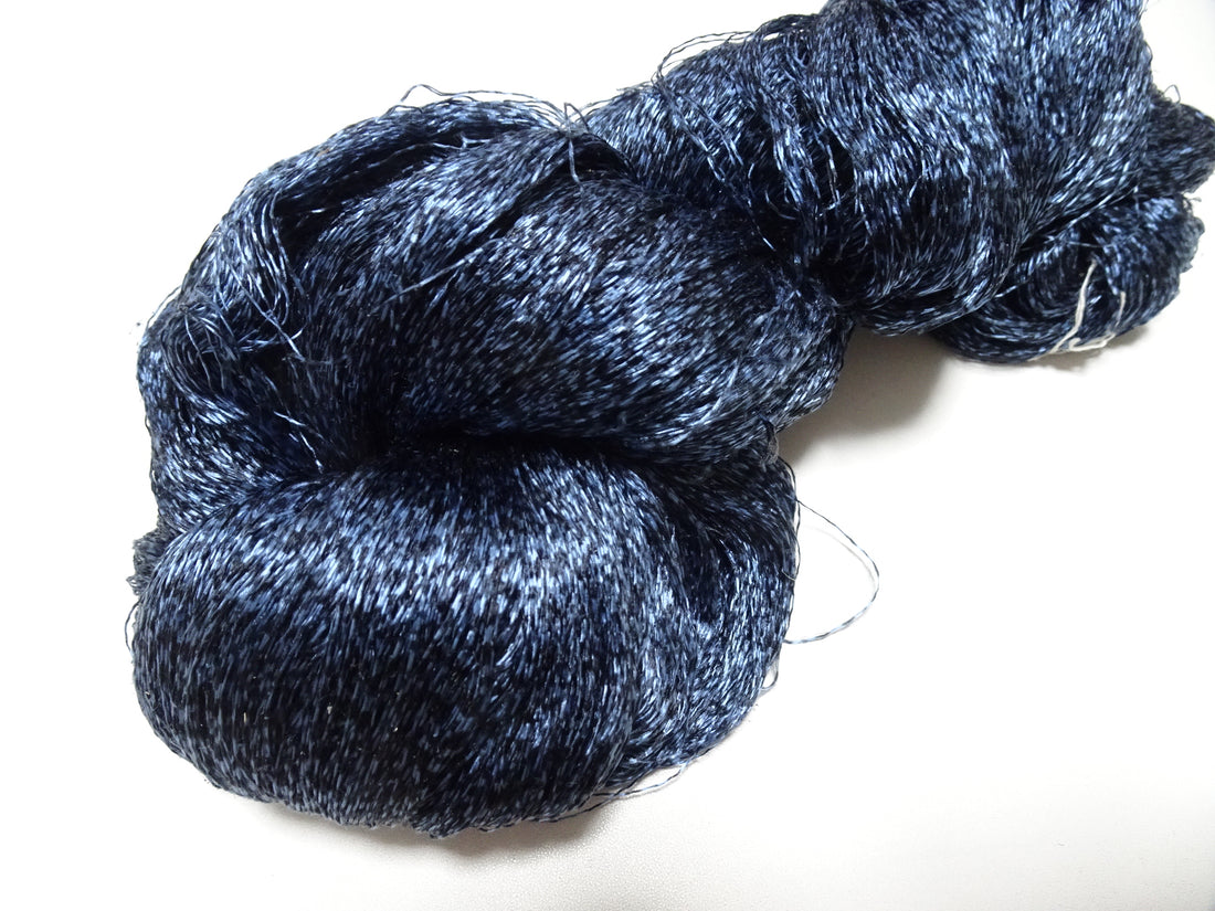 Japanese Vintage Super Rare Indigo Mud Dyeing Kasuri loose Twisted Silk Thread Embroidery & weave 13608