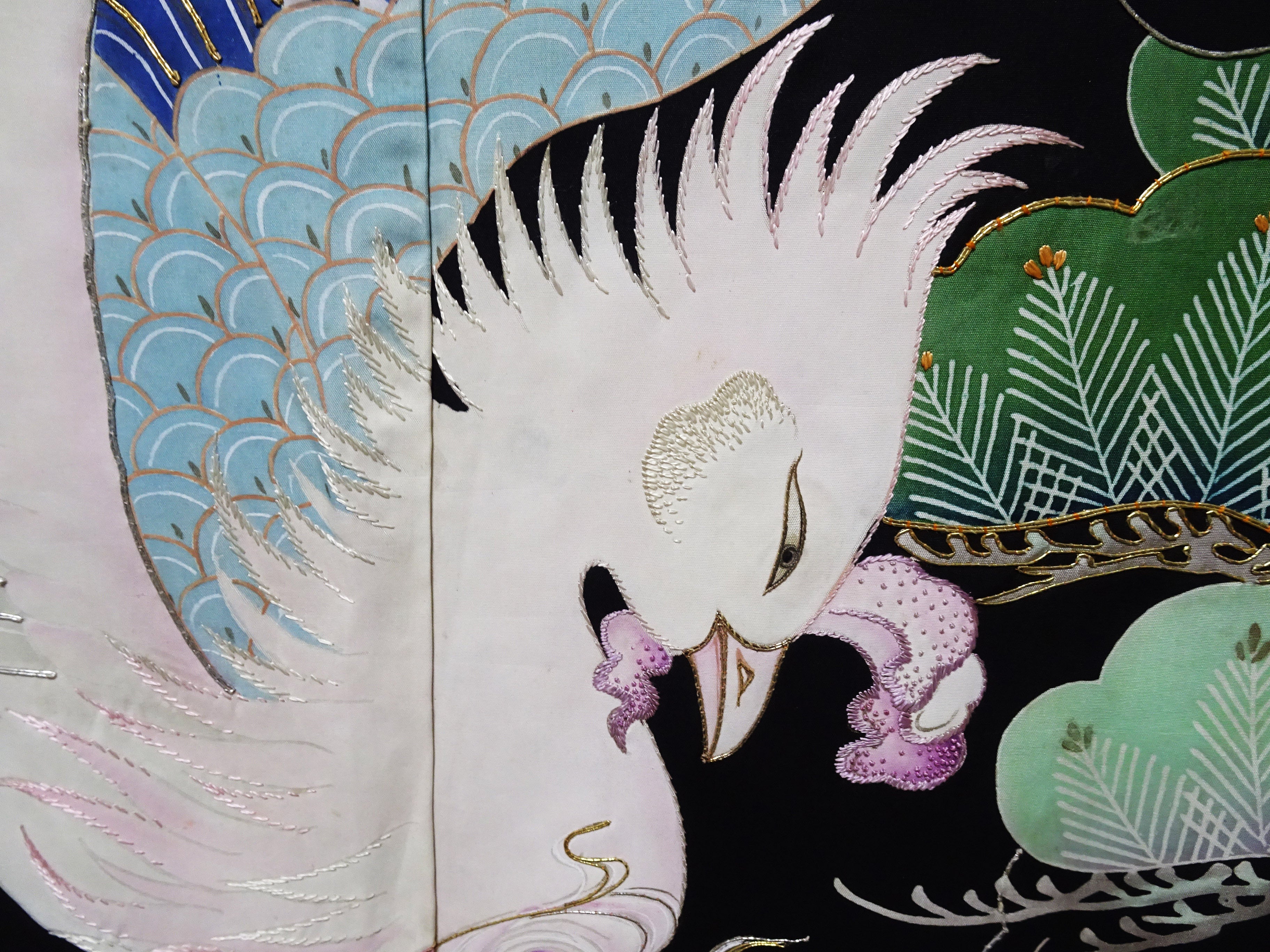 Japanese Antique Rare Taishō Uchikake with Phoenix Motifs – Yuzen Art & Gold Embroidery / Black 17524