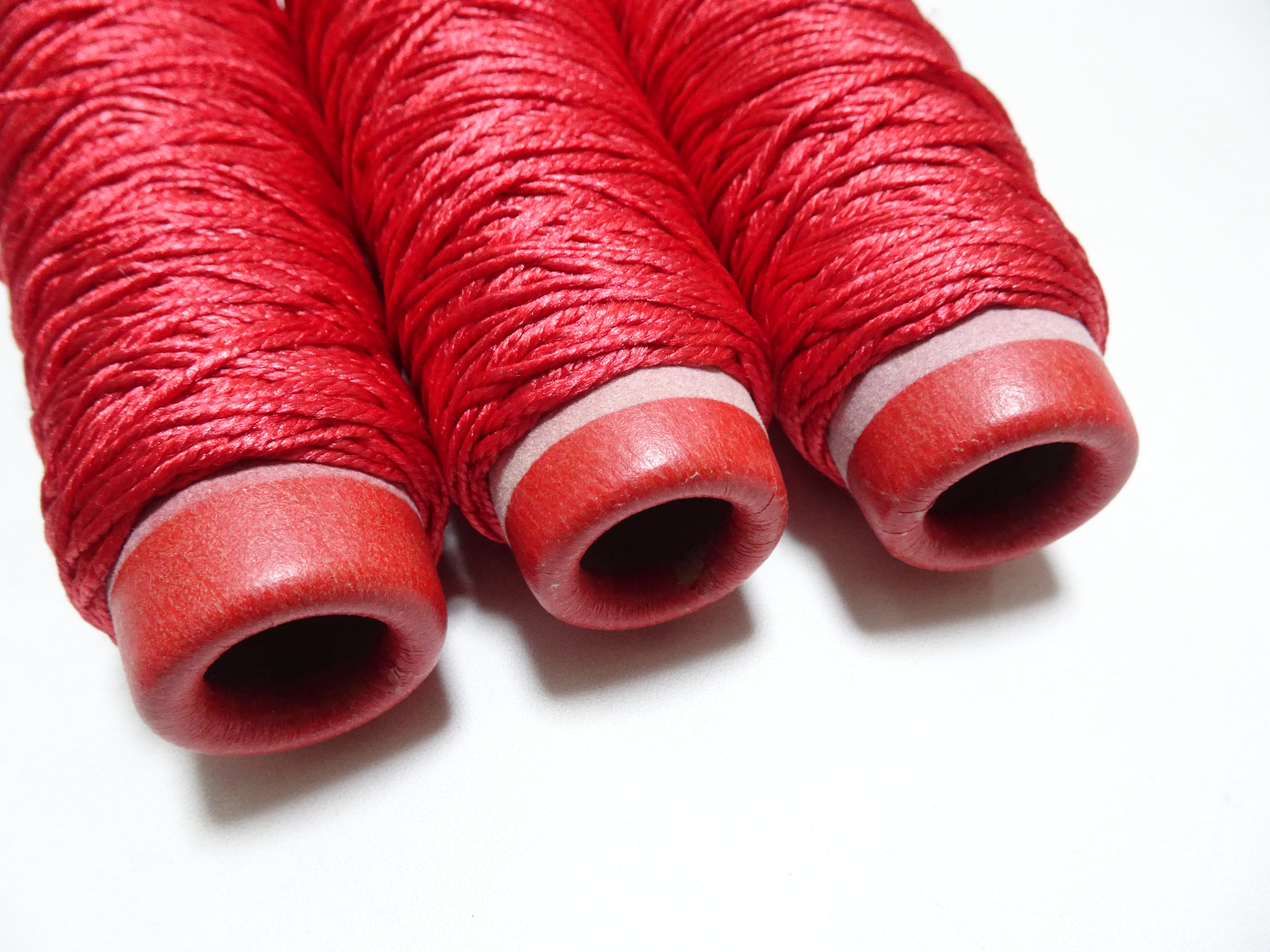Japanese Tanaka Gen Silk – One-of-a-Kind Hand-Dyed Artistic Silk Thread, Rare Japanese Artisan Yarn, Limited Stock 19212