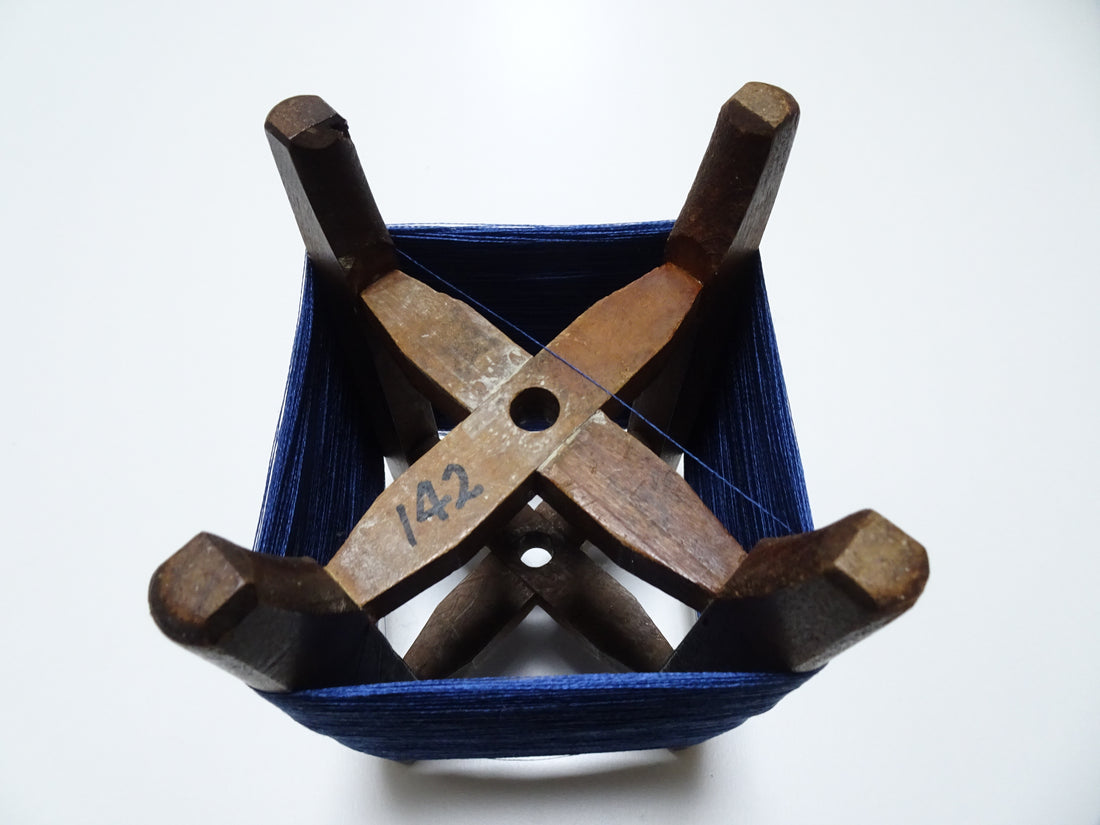 Japanese Vintage Wooden Spool & Silk Thread Embroidery 17997