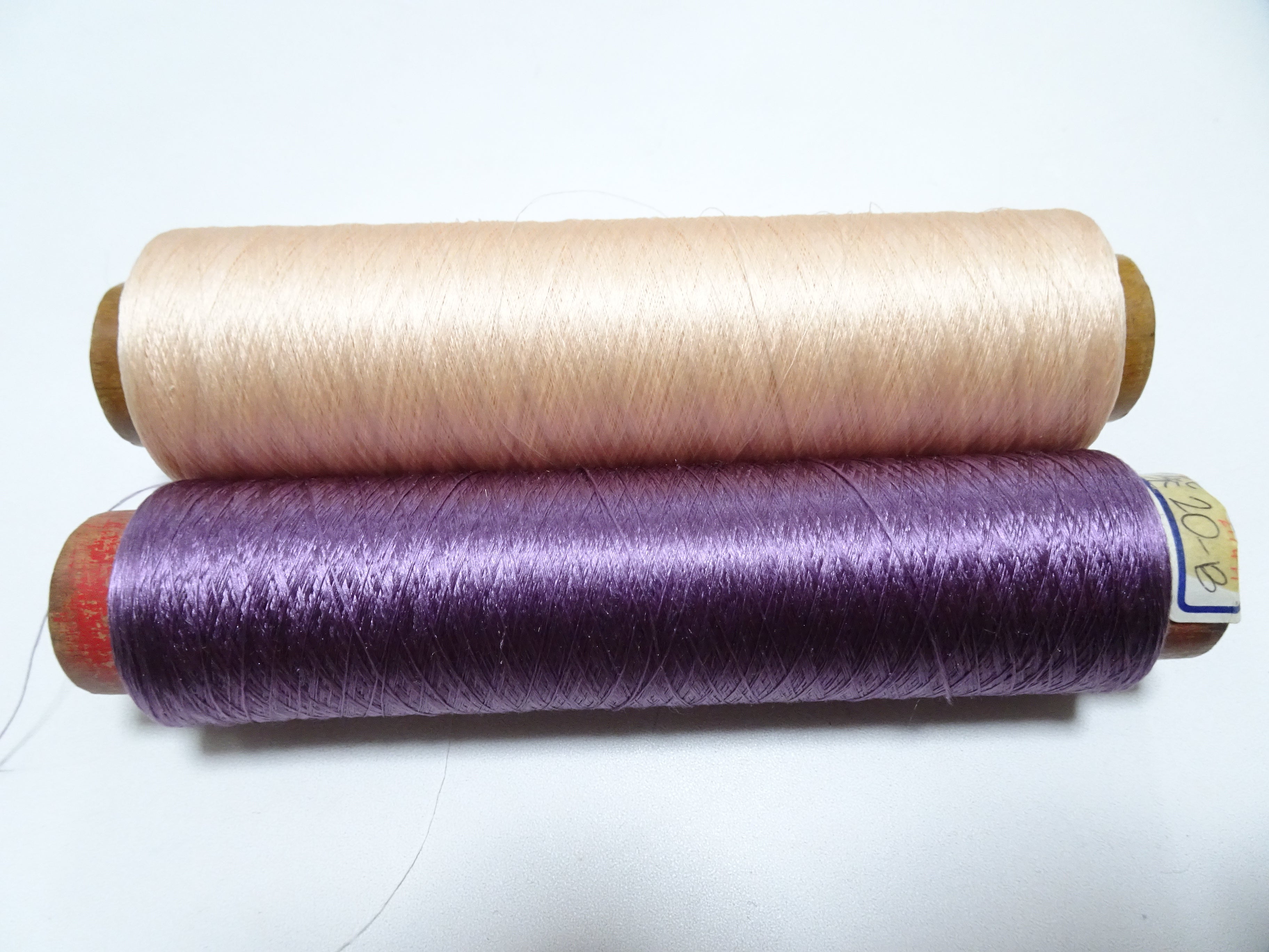 Japanese Vintage Silk Thread & Woodn Spool 2sets Embroidery 18729