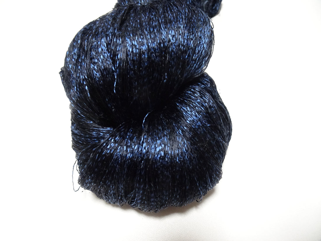 Japanese Vintage Super Rare Indigo Mud Dyeing Kasuri loose Twisted Silk Thread Embroidery & weave 13610