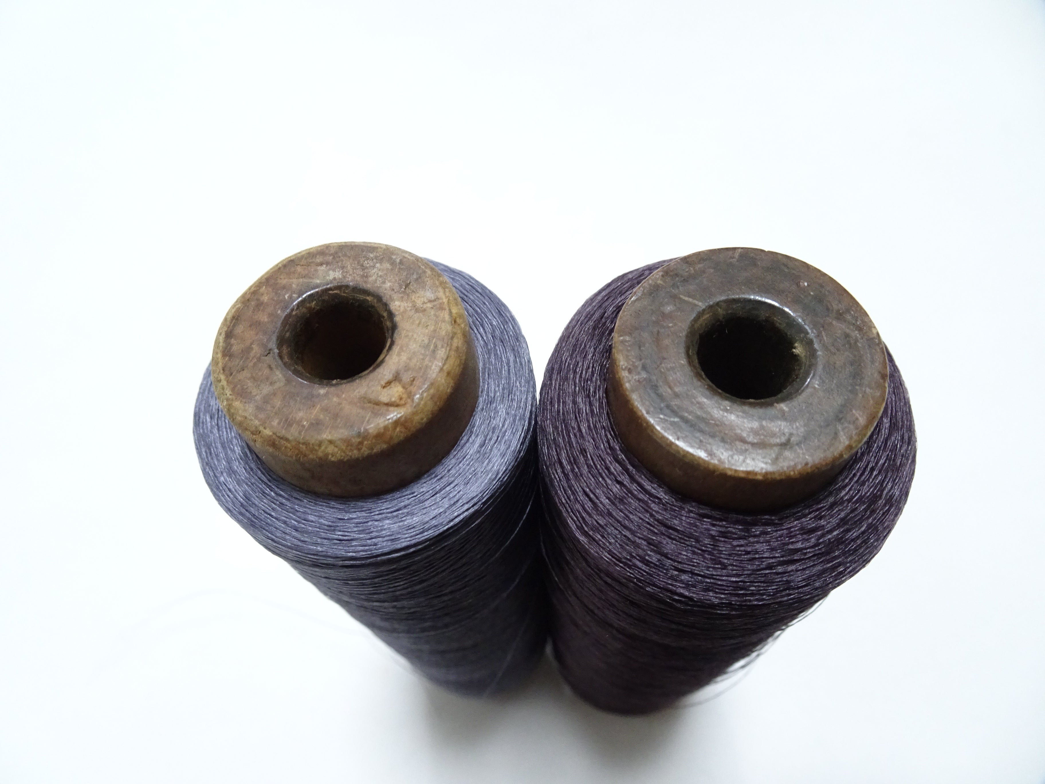 Japanese Vintage Silk Thread & Woodn Spool 2sets Embroidery 18731