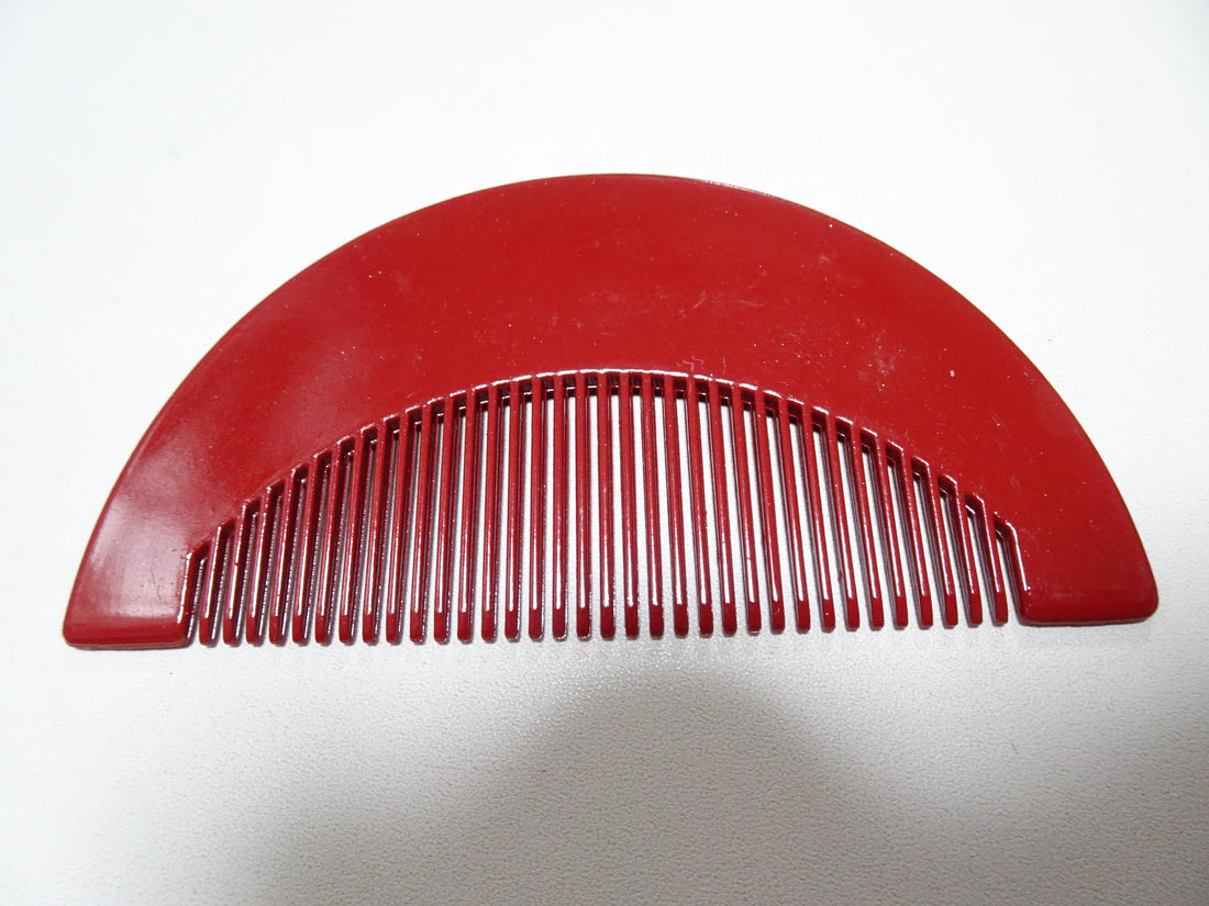 Japanese Vintage  Resin Comb Makie 15142