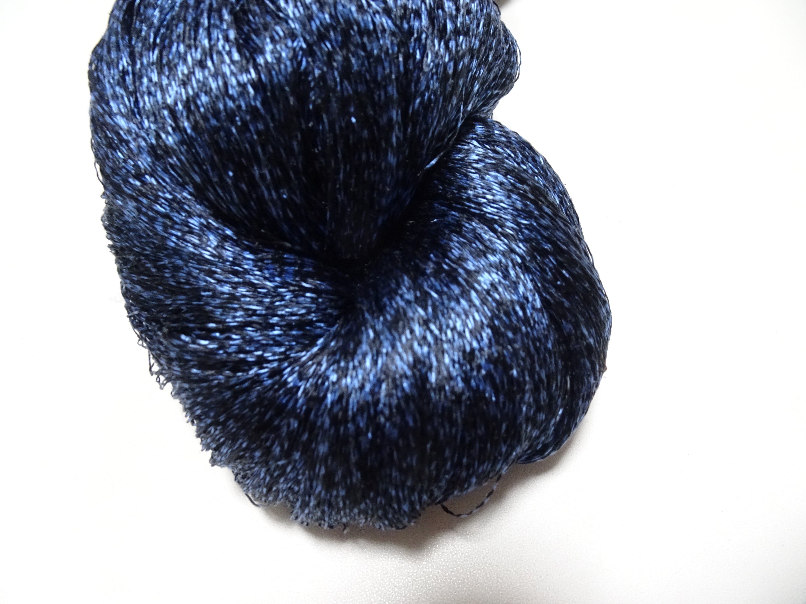 Japanese Vintage Super Rare Indigo Mud Dyeing Kasuri loose Twisted Silk Thread Embroidery & weave 13612