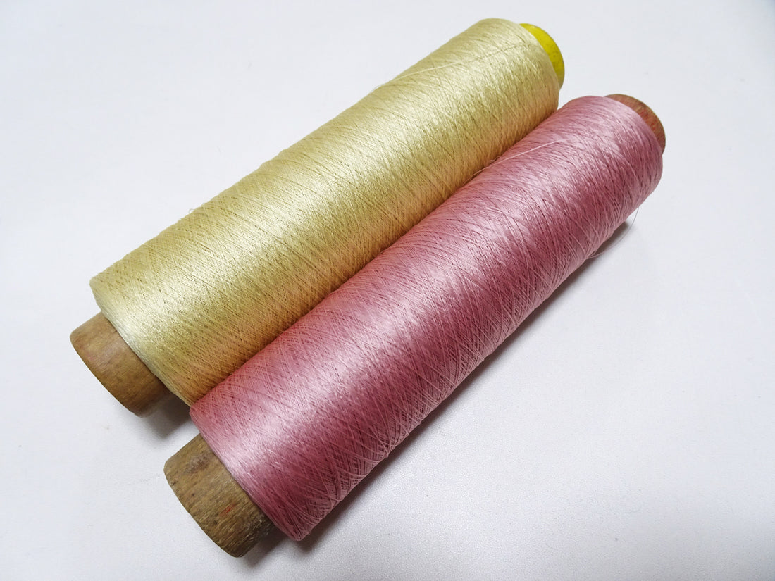 Japanese Vintage Silk Thread & Woodn Spool 2sets Embroidery 18732