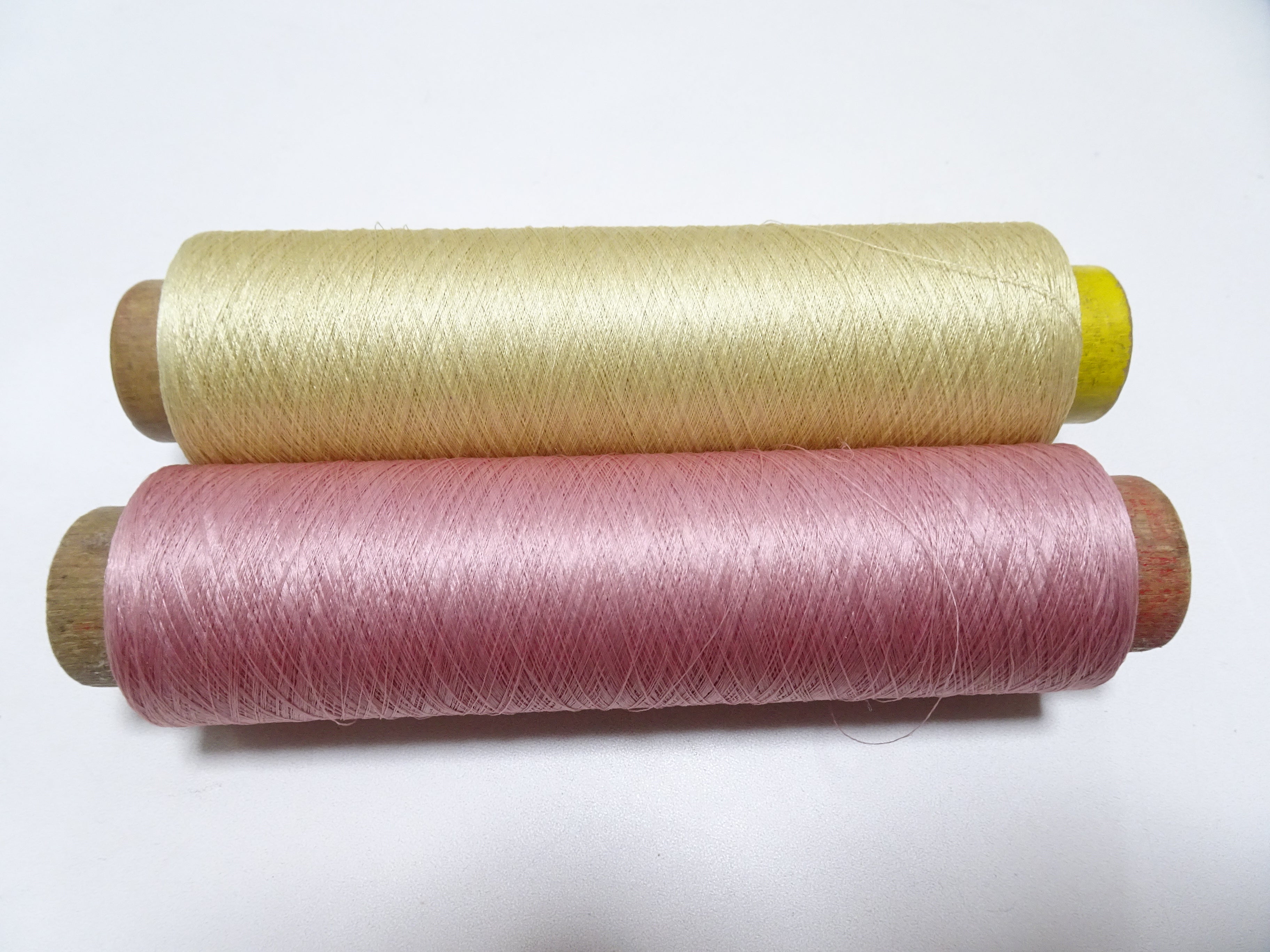 Japanese Vintage Silk Thread & Woodn Spool 2sets Embroidery 18732