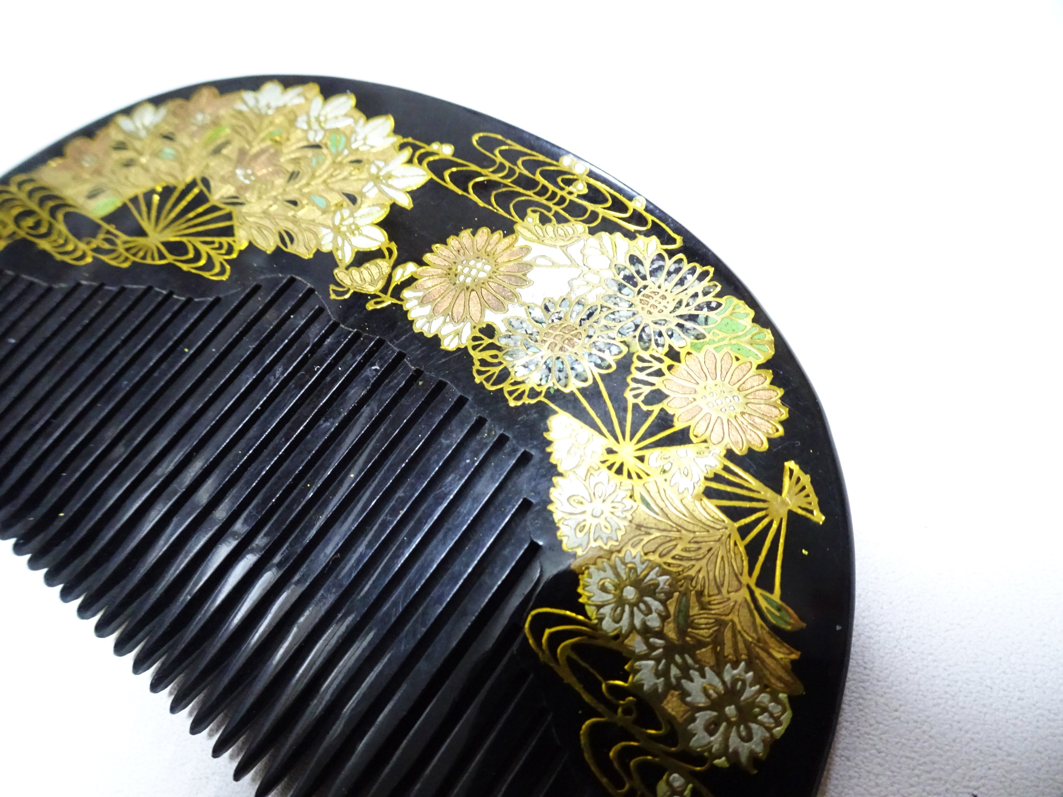 Japanese Vintage  Resin Comb Makie 15143