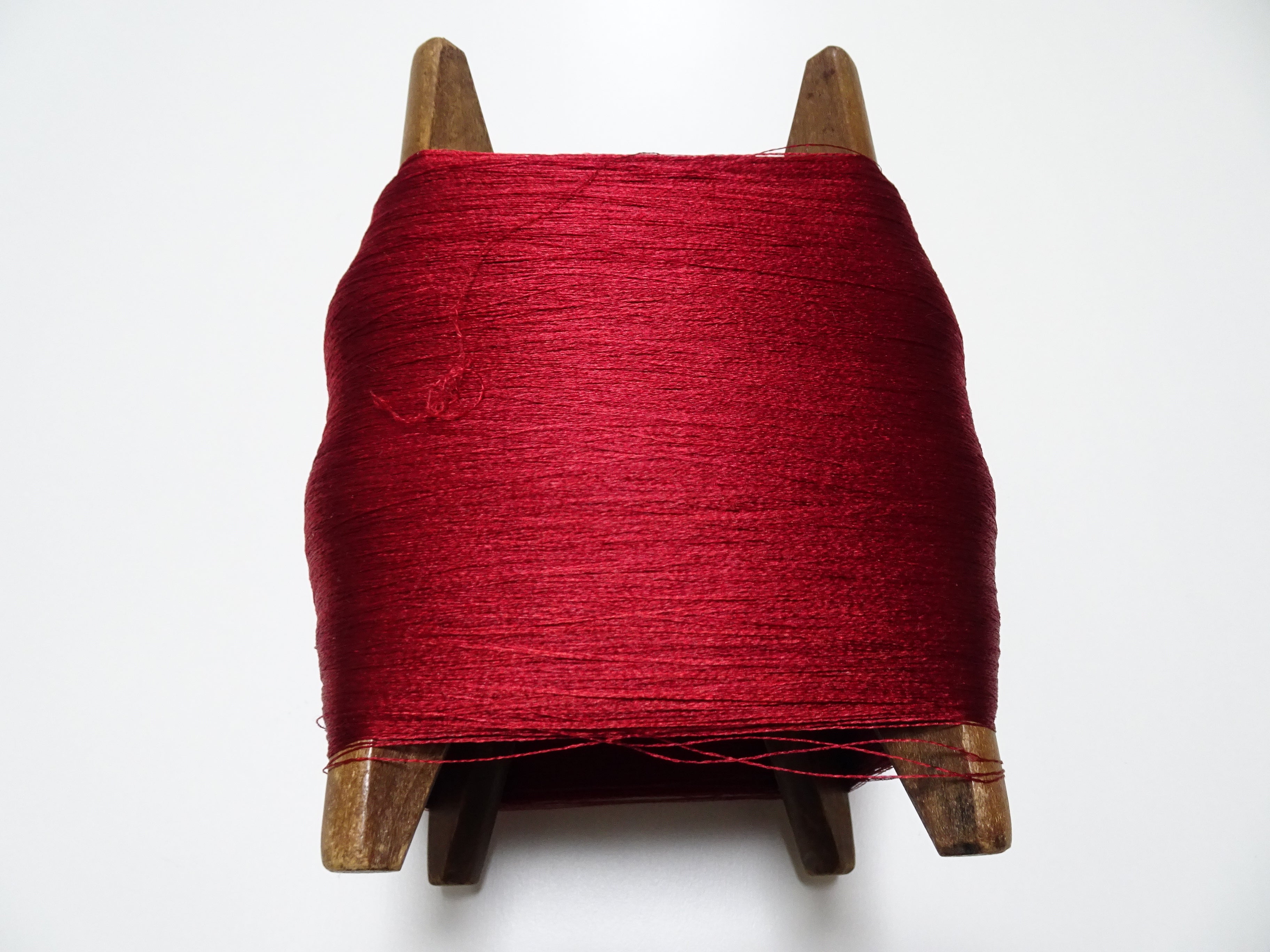 Japanese Vintage Wooden Spool & Silk Thread Embroidery 18002