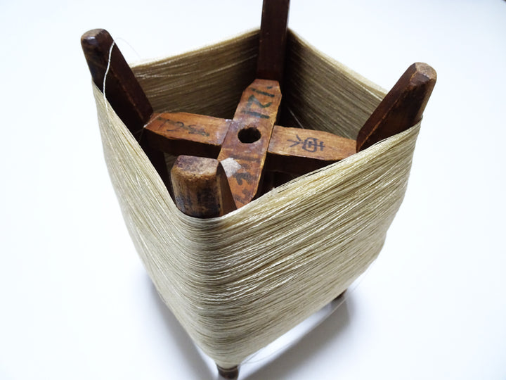Japanese Vintage Wooden Spool & Silk Thread Embroidery 18003