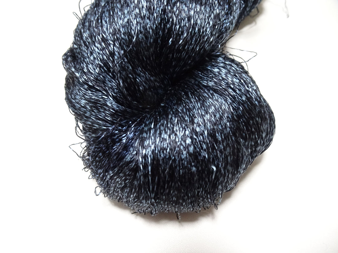 Japanese Vintage Super Rare Indigo Mud Dyeing Kasuri loose Twisted Silk Thread Embroidery & weave 13615