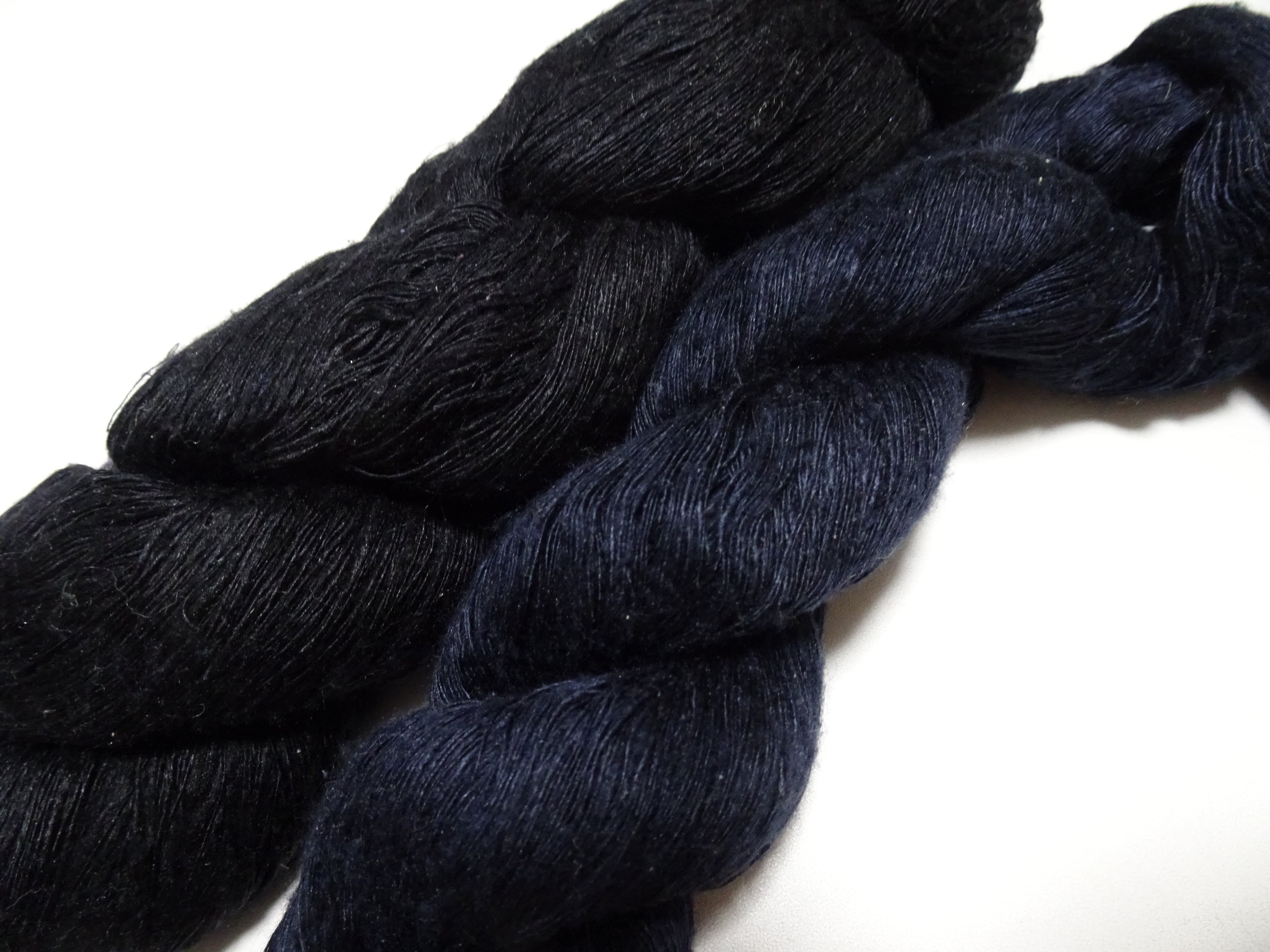 Japanese Vintage Mawata Tsumugi Fine Quality Silk Thread 2sets embroidery & Weave Black & Midnight Blue 17060