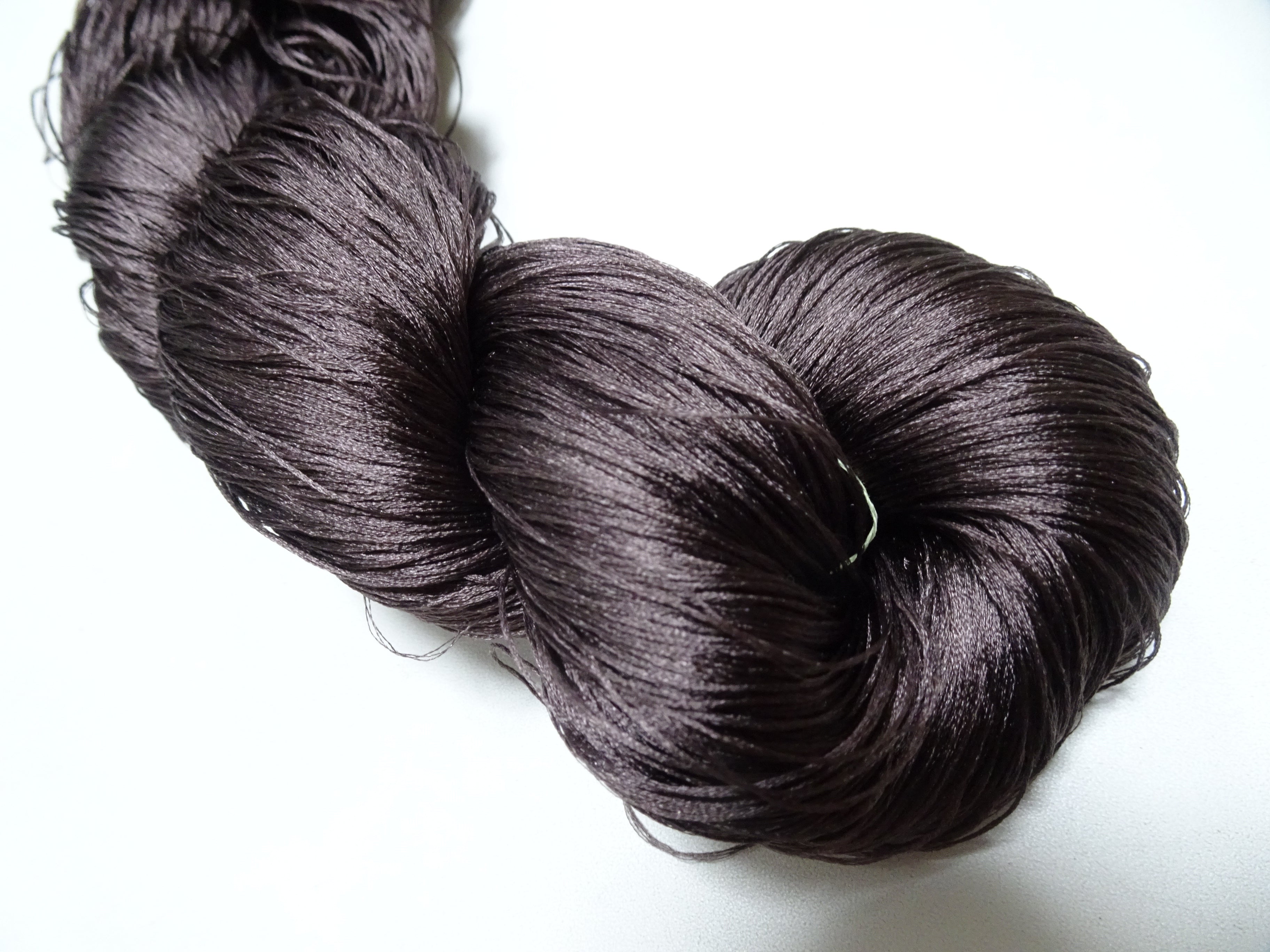 Japanese Vintage 6 Loose-Twist Silk Threads 19354