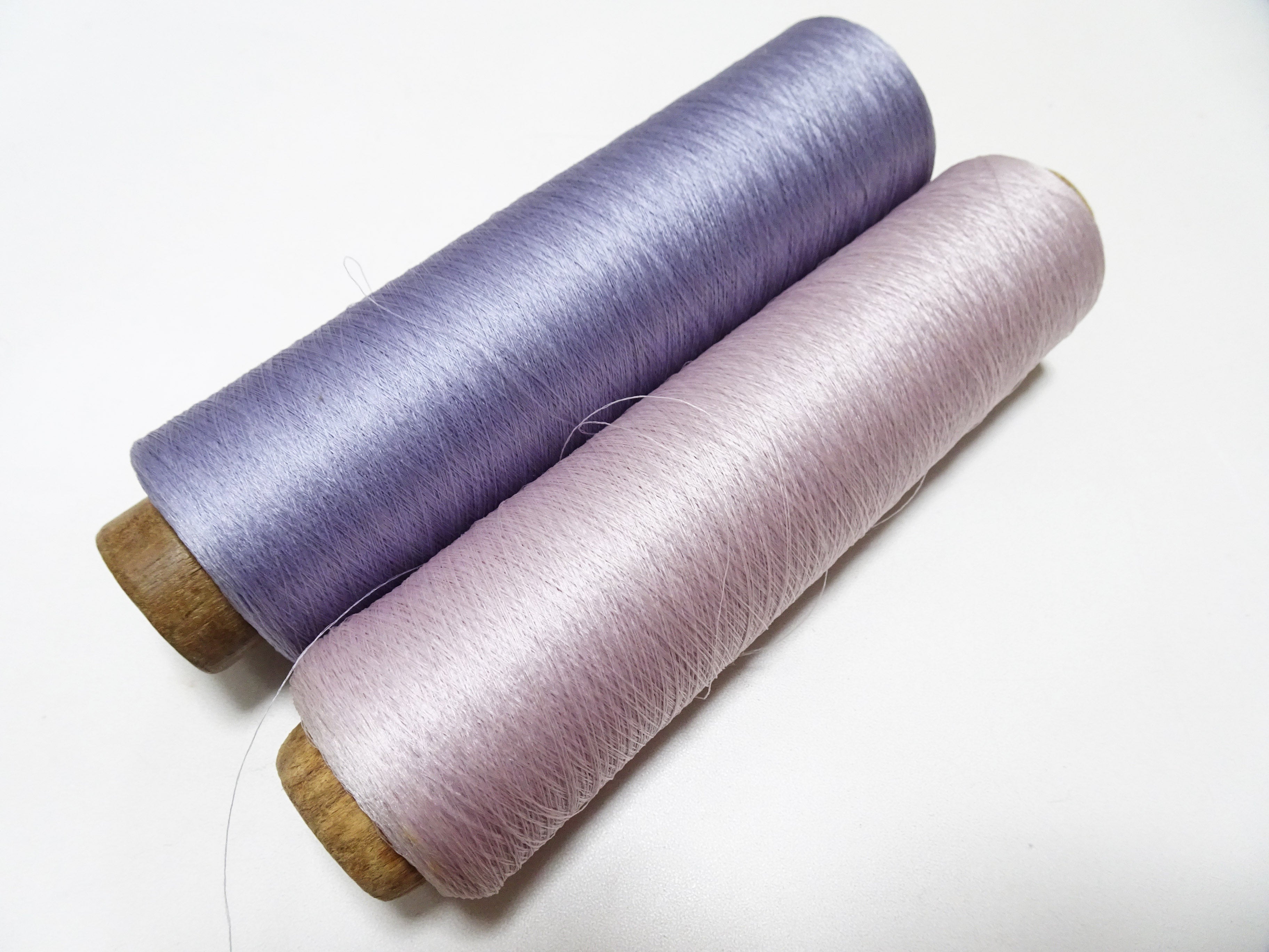 Japanese Vintage Silk Thread & Woodn Spool 2sets Embroidery 18736