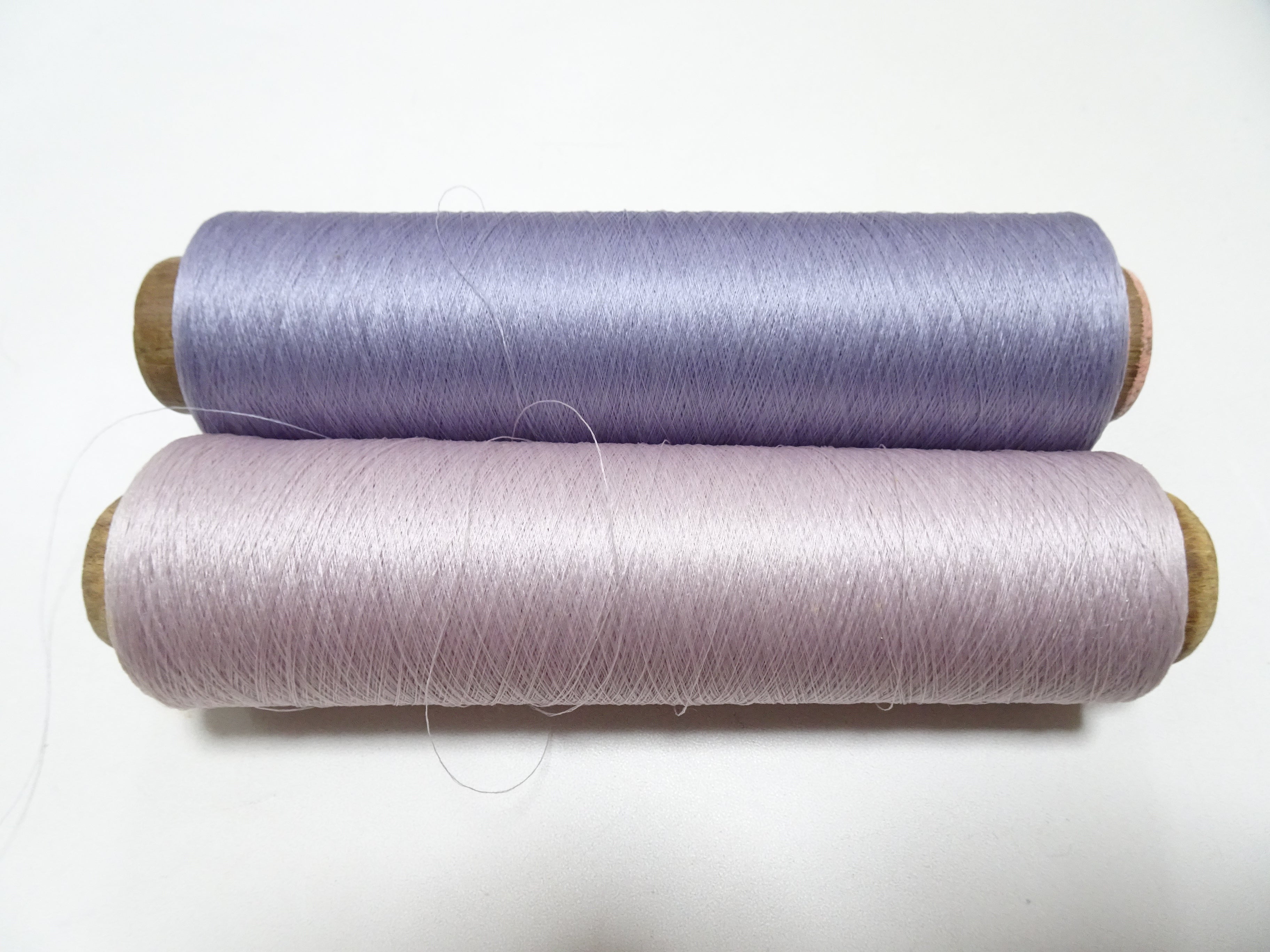Japanese Vintage Silk Thread & Woodn Spool 2sets Embroidery 18736