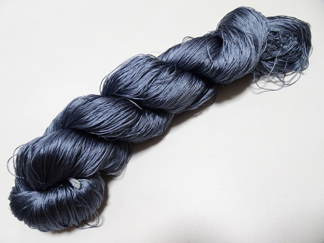Japanese Vintage 6 Loose-Twist Silk Threads 19356