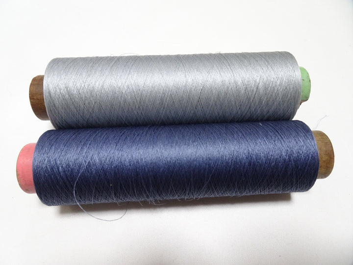 Japanese Vintage Silk Thread & Woodn Spool 2sets Embroidery 18737