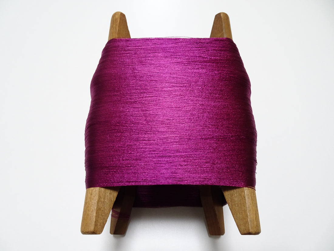 Japanese Vintage Wooden Spool & Silk Thread Embroidery 18006