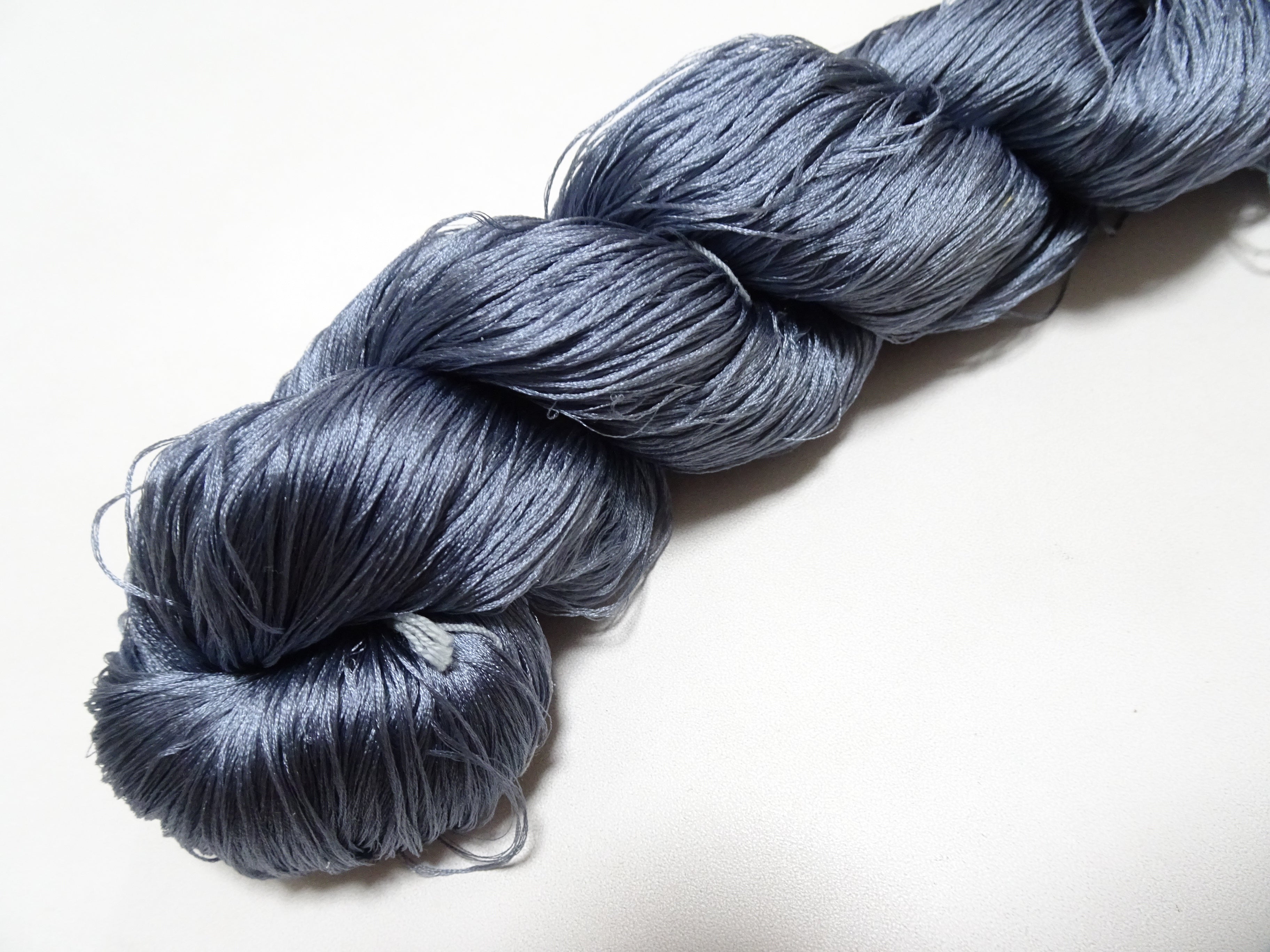 Japanese Vintage 6 Loose-Twist Silk Threads 19356