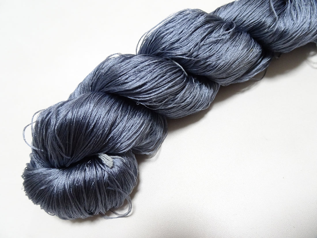 Japanese Vintage 6 Loose-Twist Silk Threads 19356