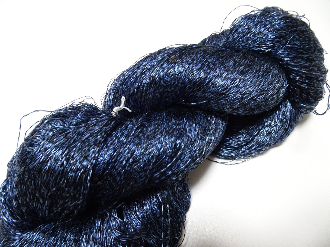 Japanese Vintage Super Rare Indigo Mud Dyeing Kasuri loose Twisted Silk Thread Embroidery & weave 13618