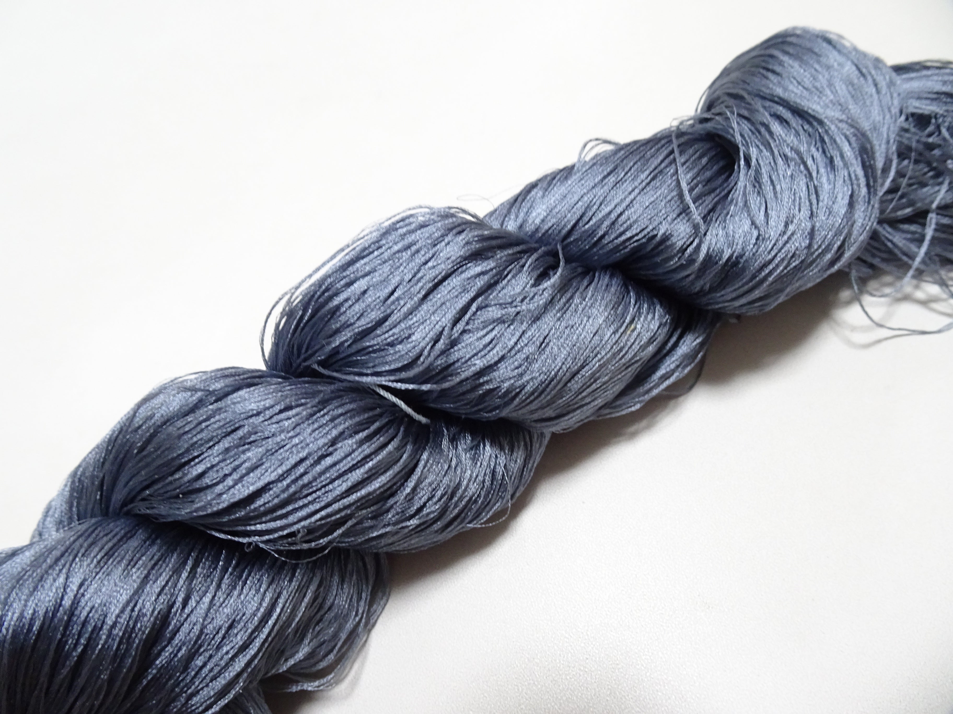 Japanese Vintage 6 Loose-Twist Silk Threads 19356