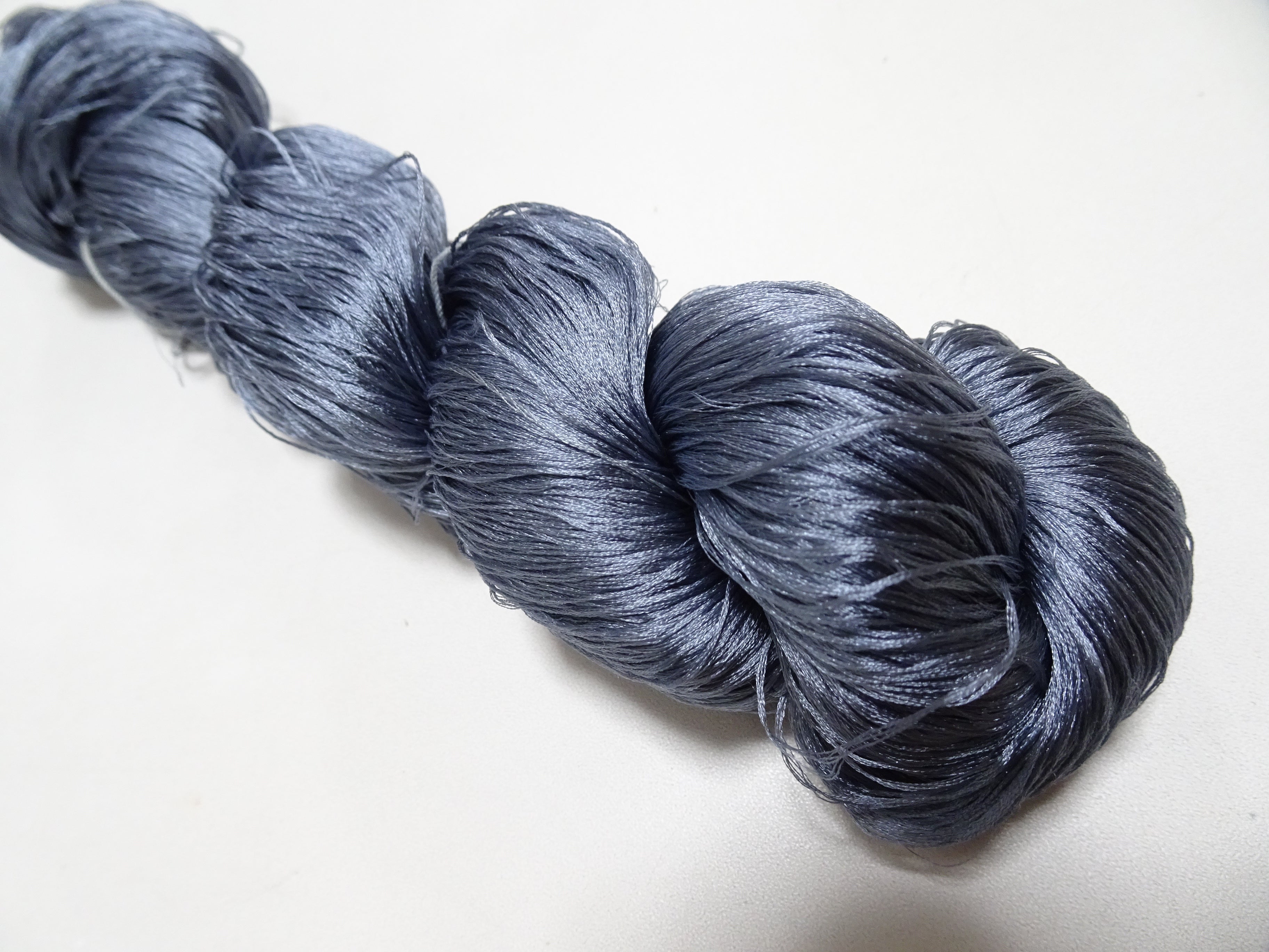 Japanese Vintage 6 Loose-Twist Silk Threads 19356